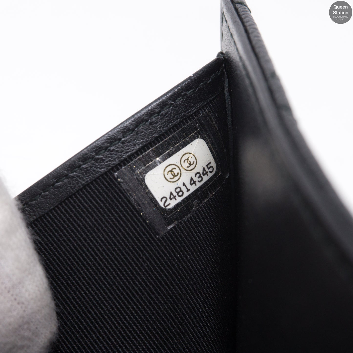 Classic Small Flap Wallet Black Caviarskin Leather