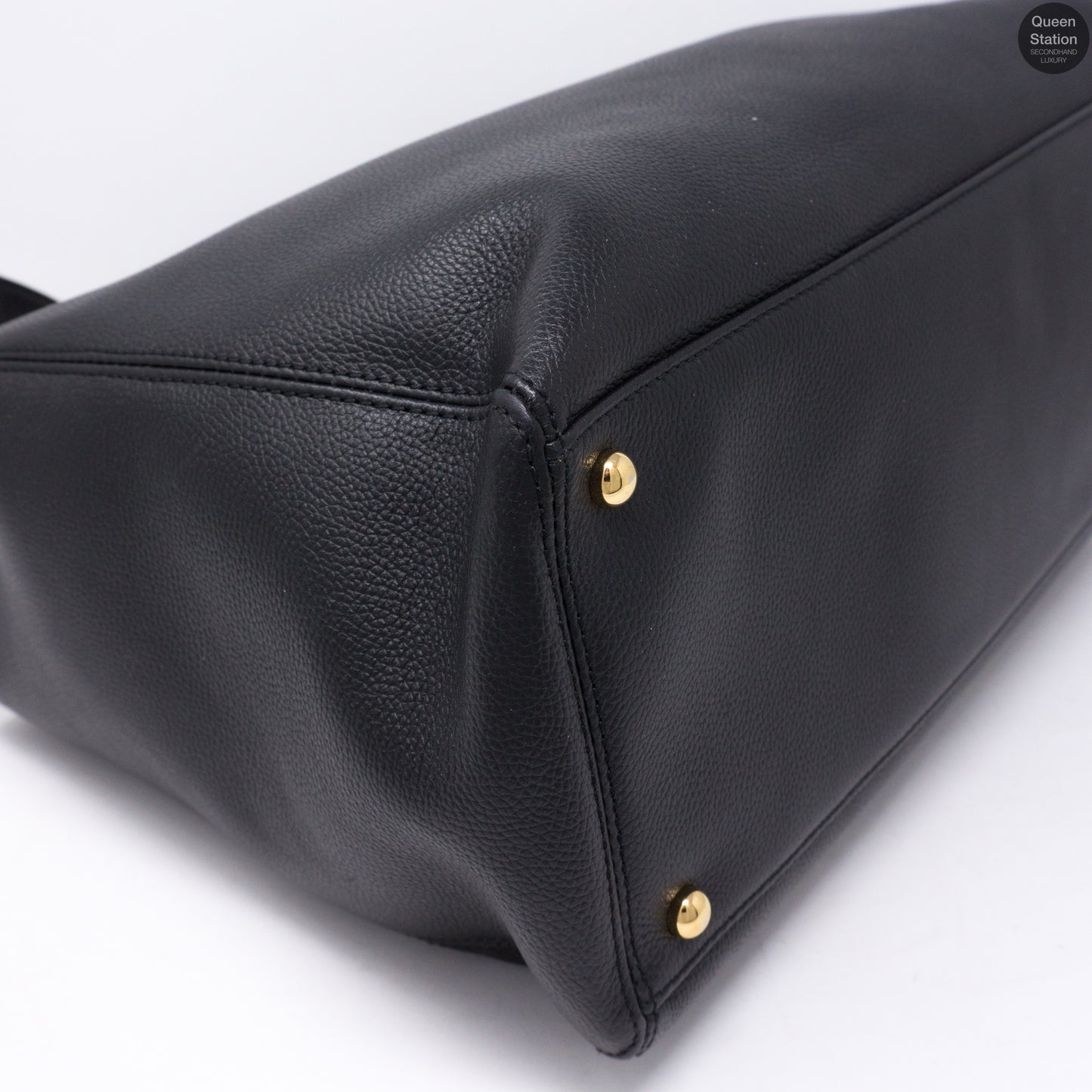 Executive Cerf Black Leather Tote