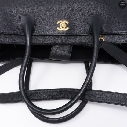 Executive Cerf Black Leather Tote