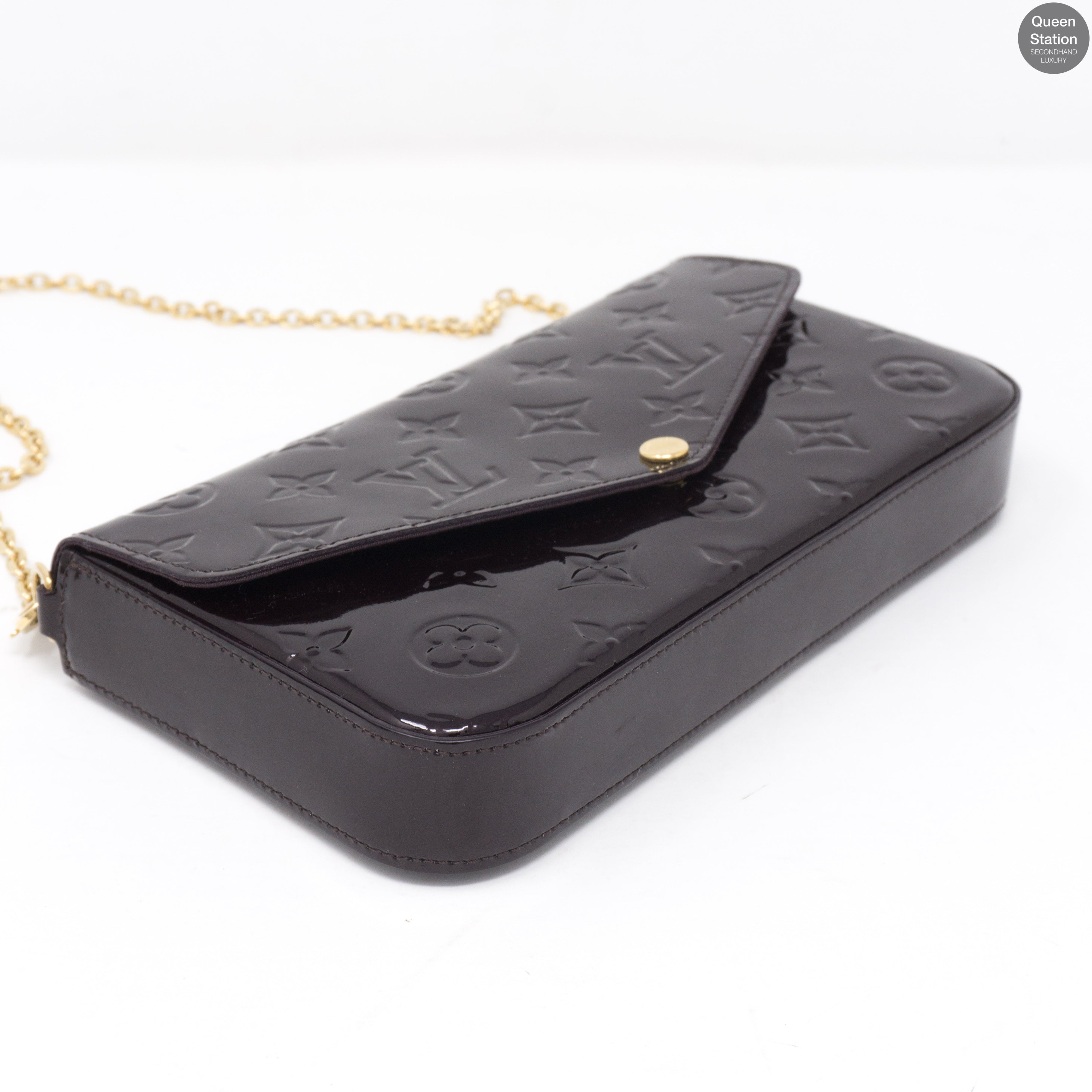 Pochette Felicie Amarante Vernis