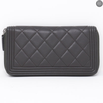 Boy Chanel Gray Long Zipped Wallet