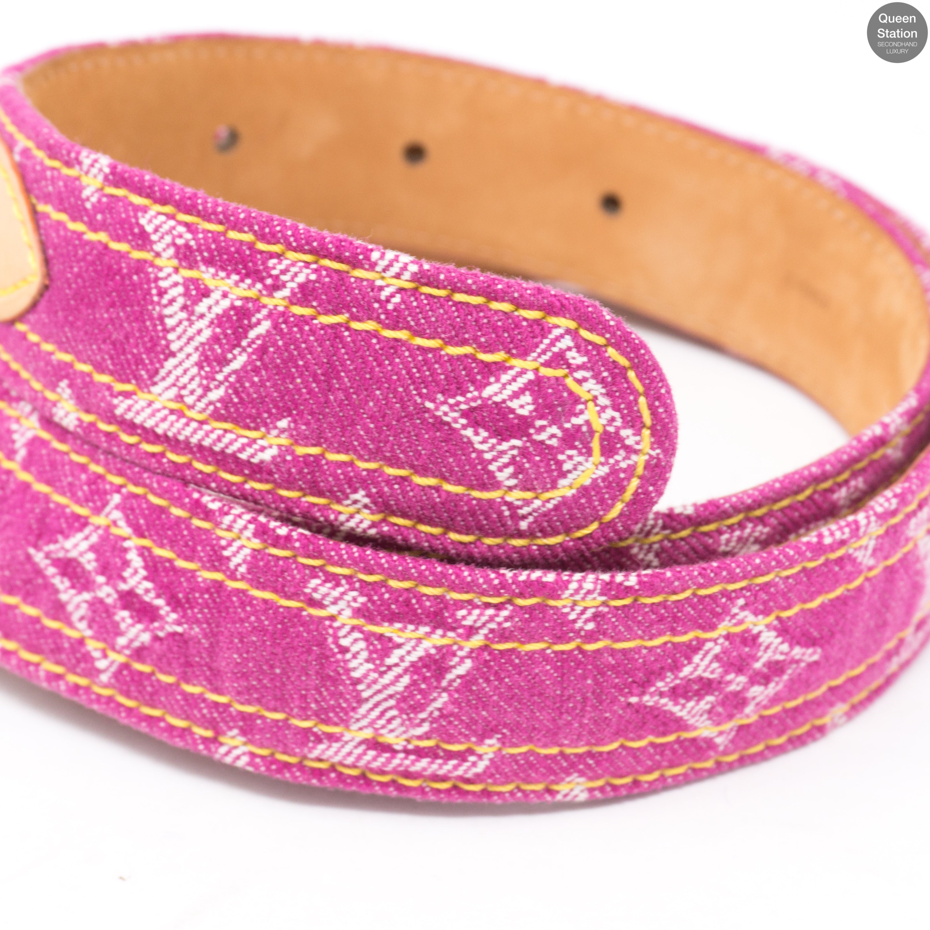 Louis Vuitton – Monogram Belt Pink Denim 80 cm – Queen Station