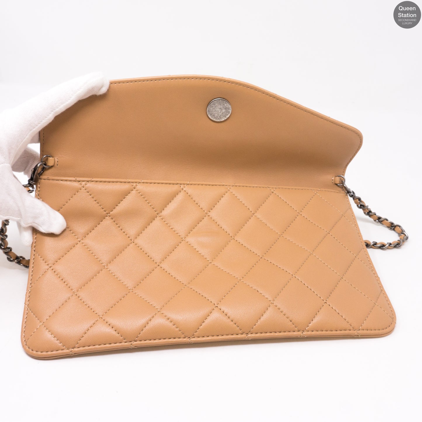 Beige Quilted Tote Bag With Pouch