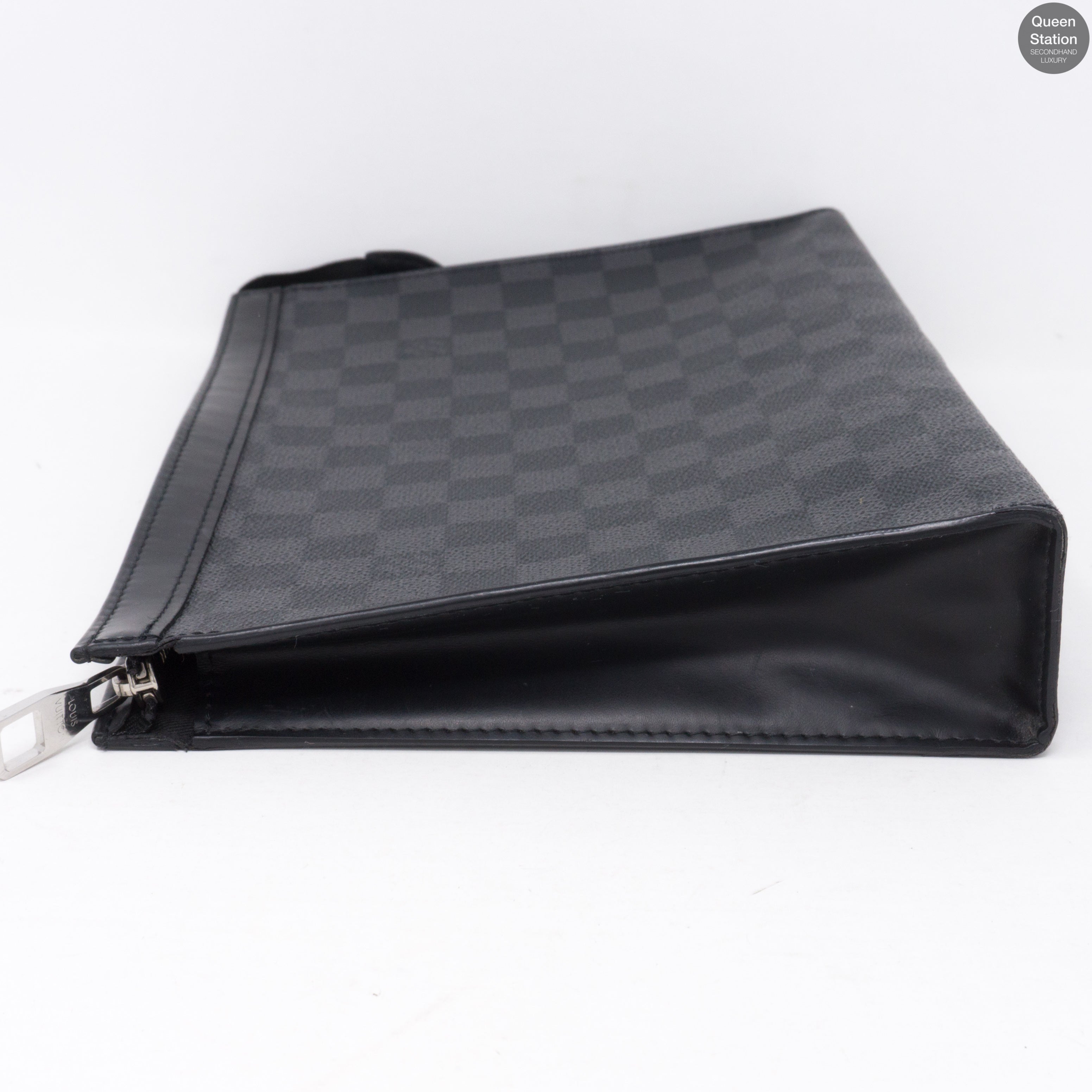 Pochette Voyage MM Damier Graphite