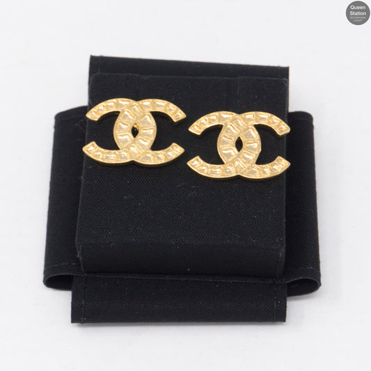CC Engraved Earrings