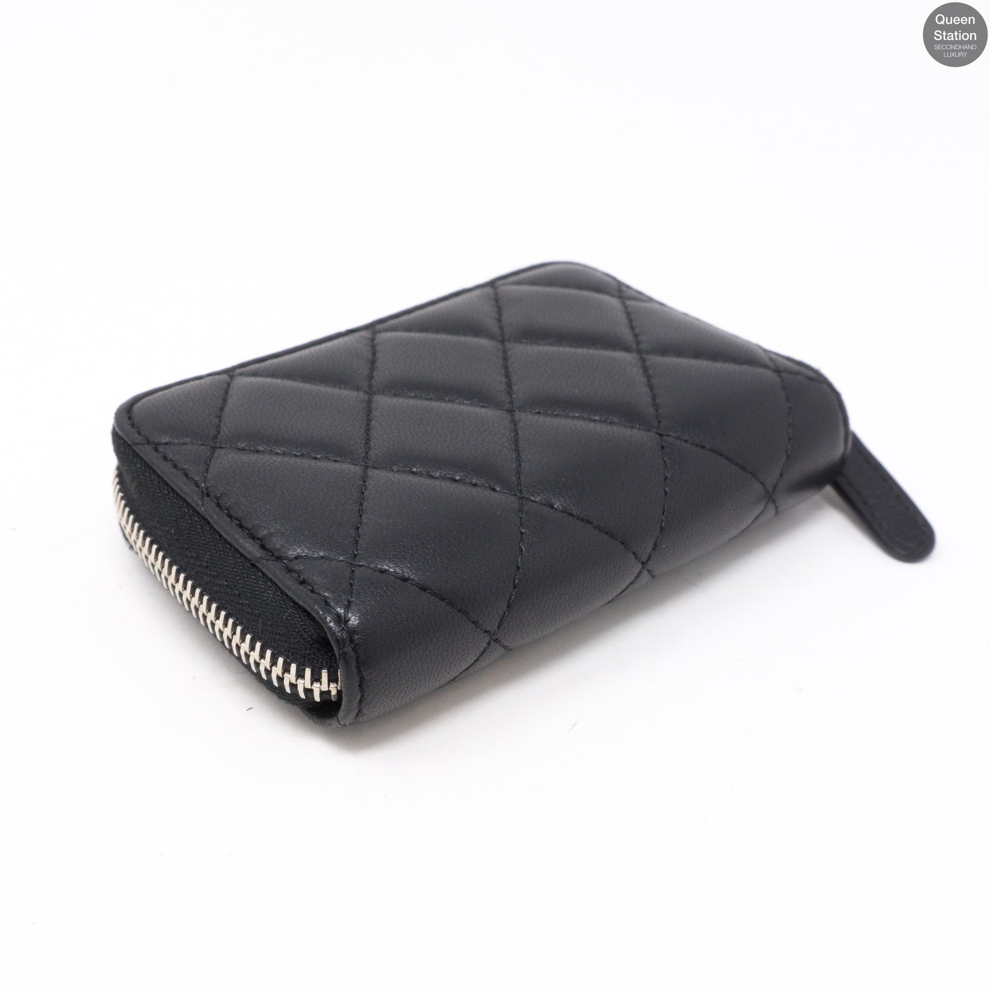 Classic zipped coin purse - Grained calfskin & silver-tone metal, black —  Fashion