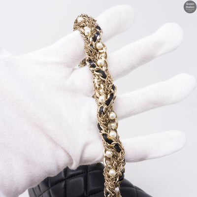 Westminster Pearl Black Leather Tangled Chain Bag