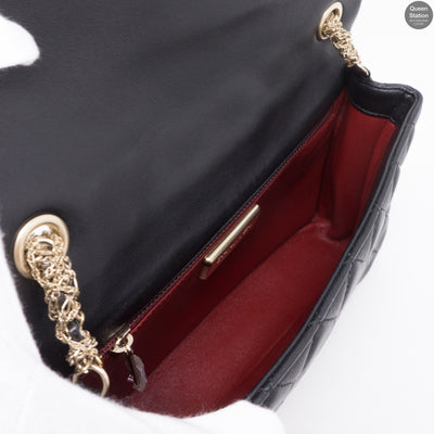 Westminster Pearl Black Leather Tangled Chain Bag