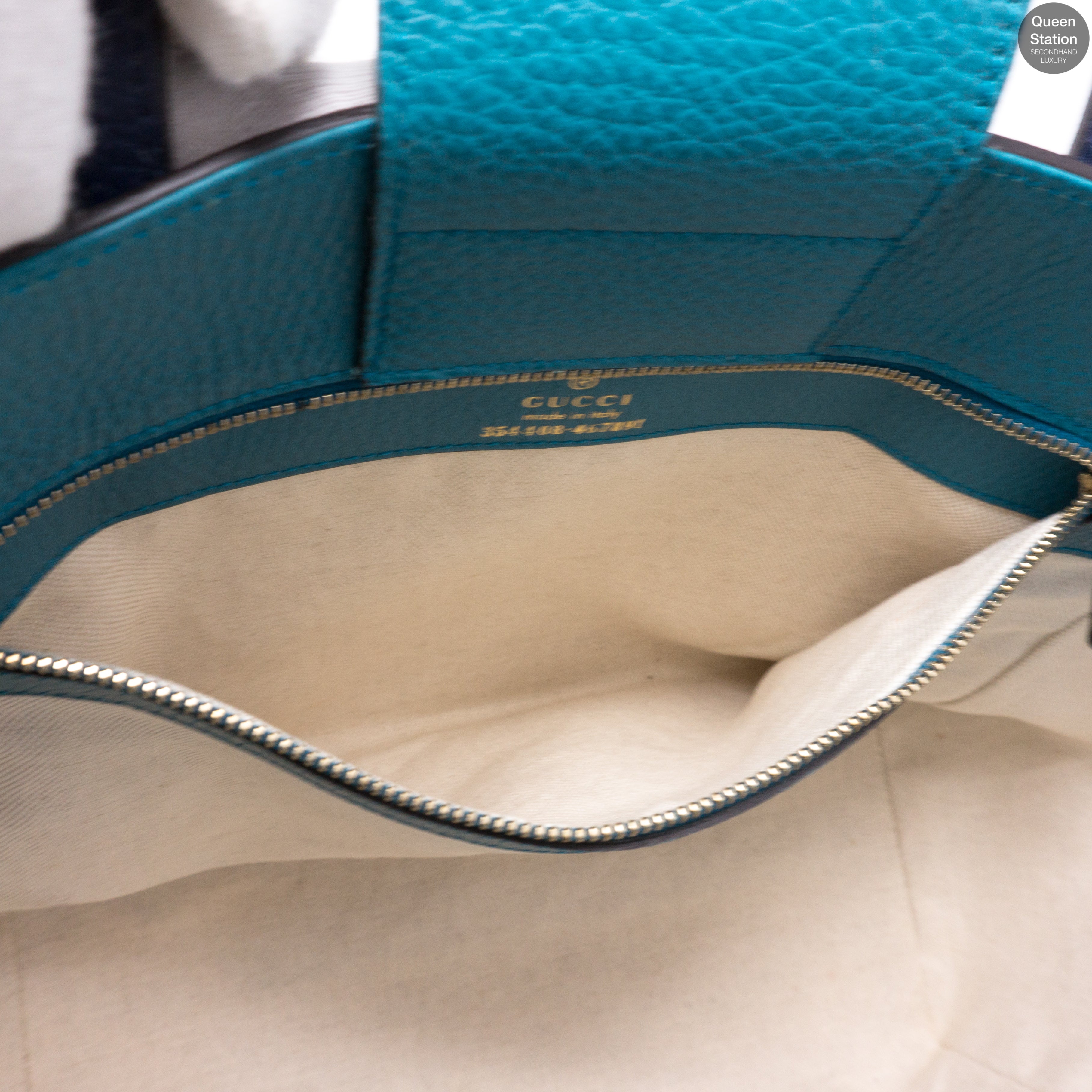 Swing Navy Blue Leather Handbag
