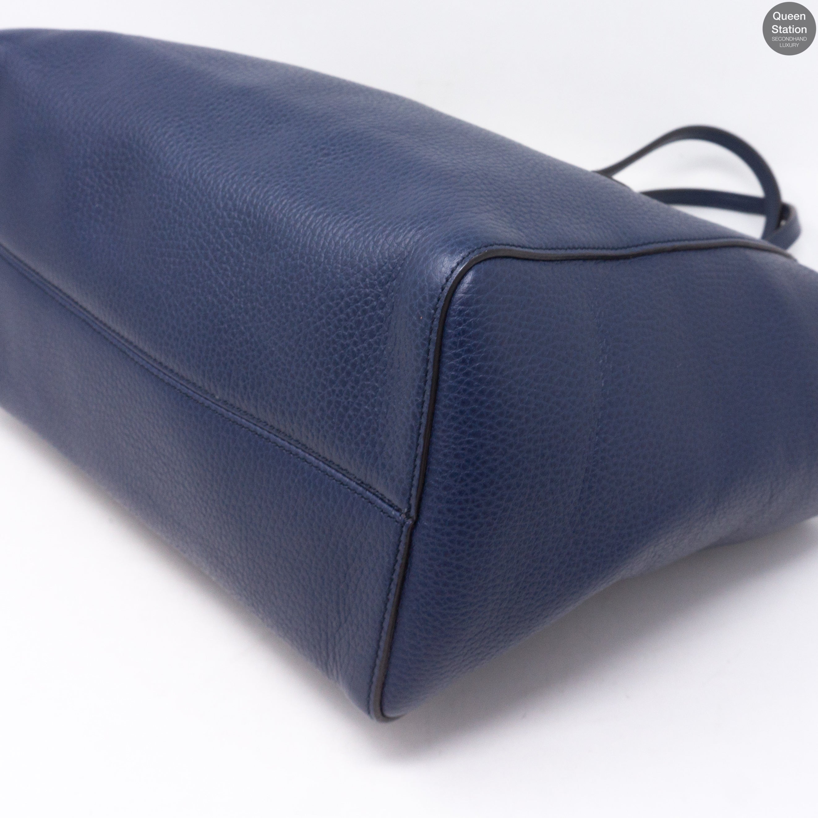 Swing Navy Blue Leather Handbag