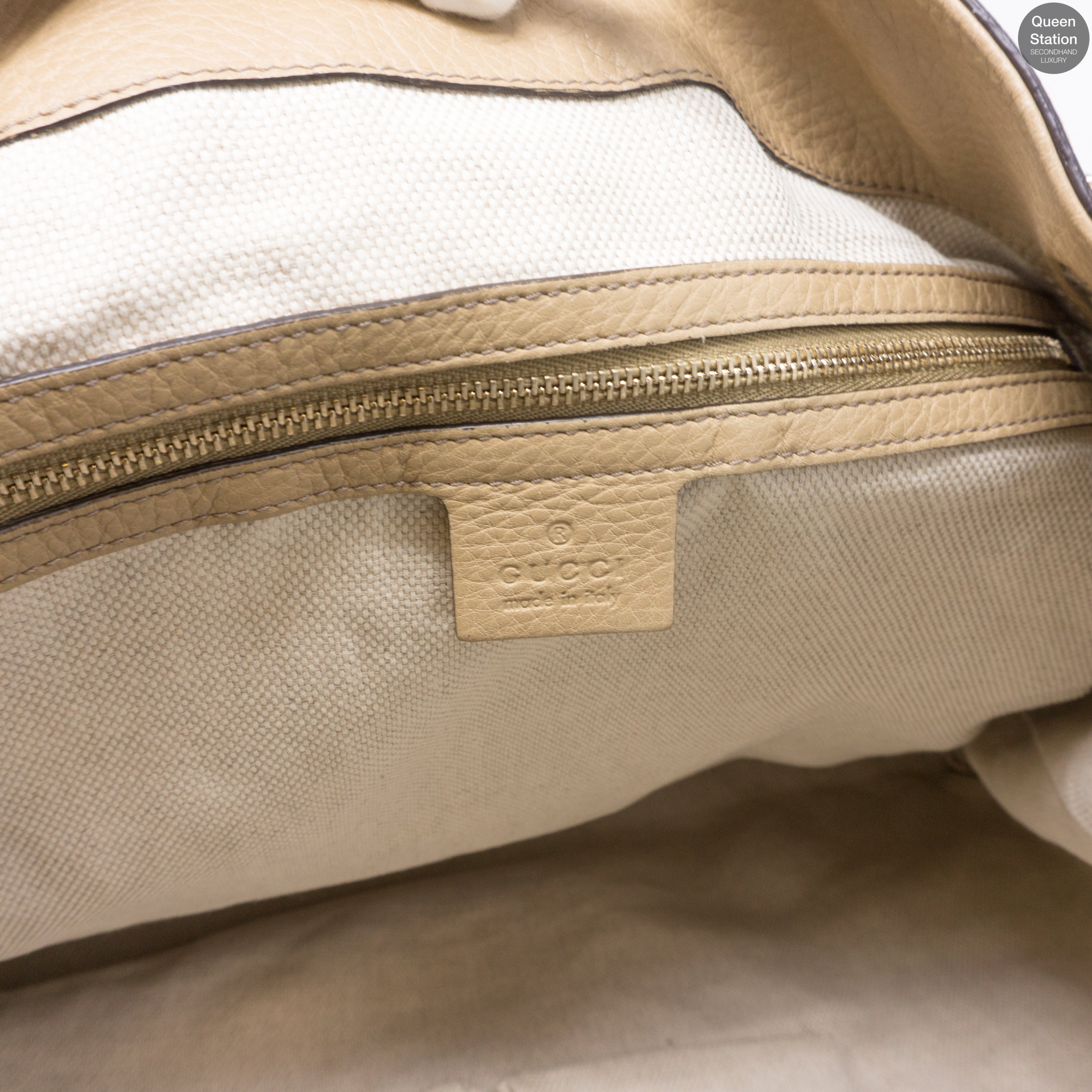 Soho Tassel Chain Large Beige Leather Bag