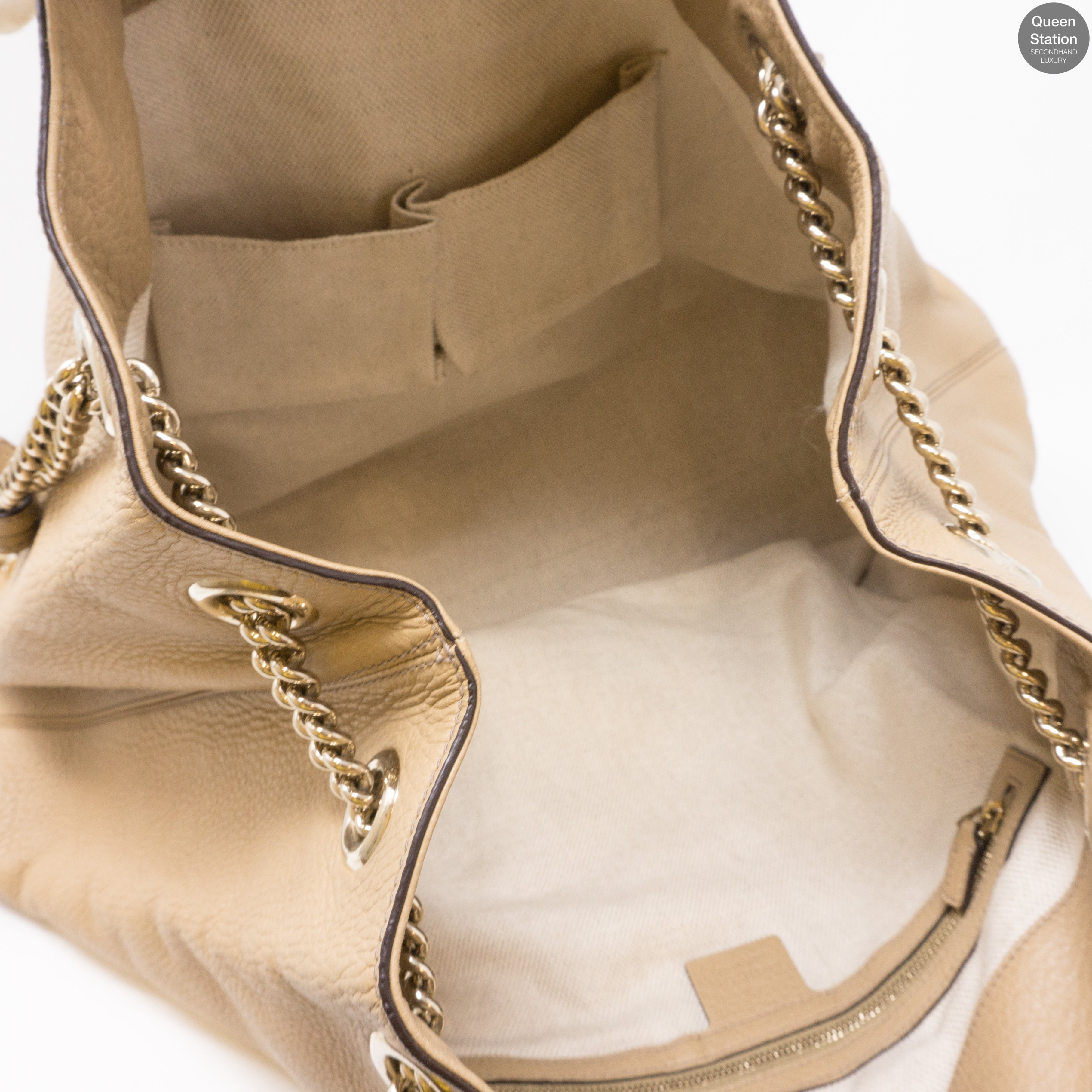 Soho Tassel Chain Large Beige Leather Bag