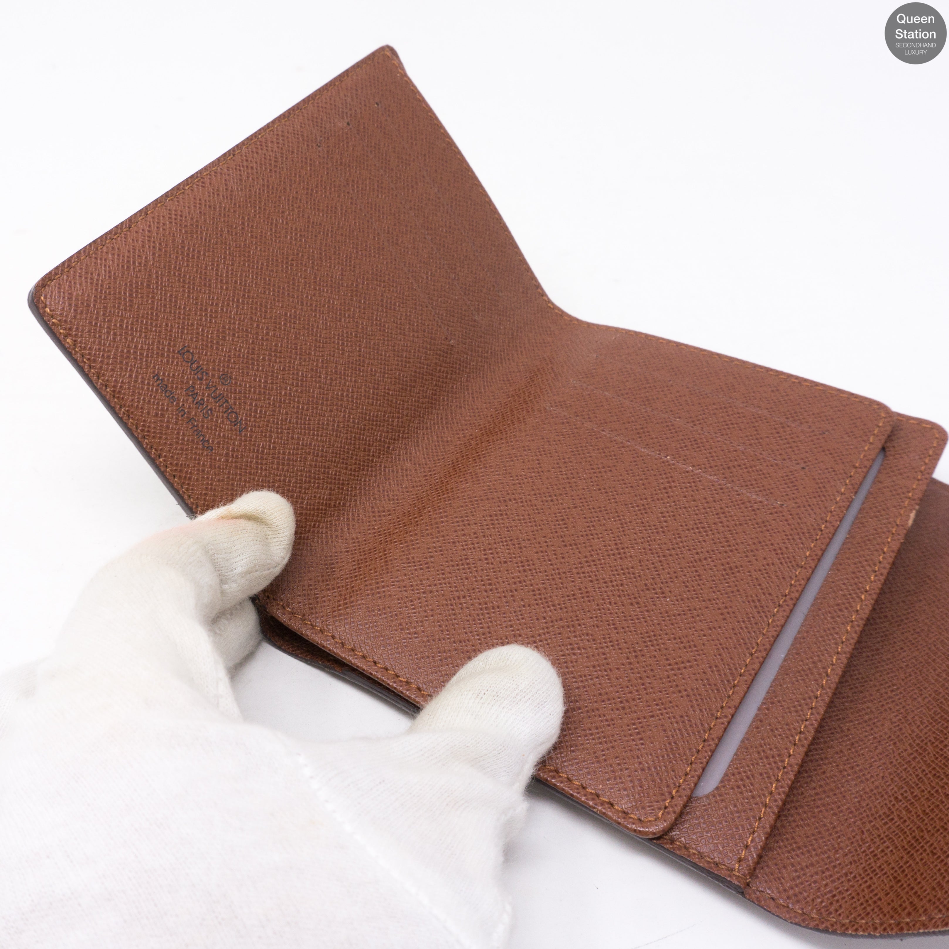 Koala Wallet Monogram