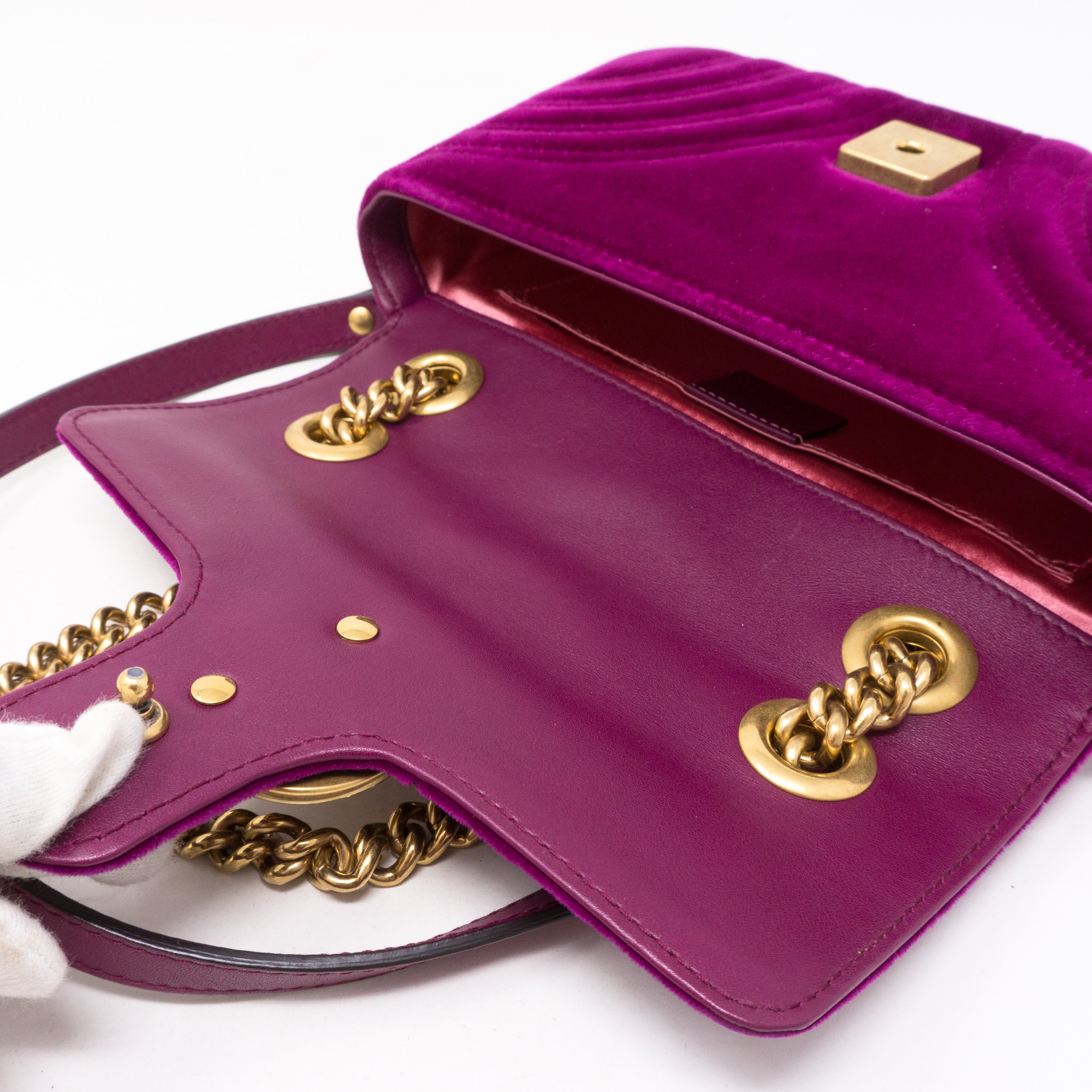 GG Marmont Flap Fuchsia Velvet Mini