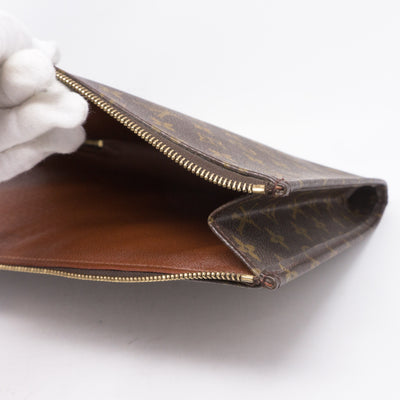 Document Holder Monogram