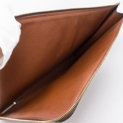 Document Holder Monogram