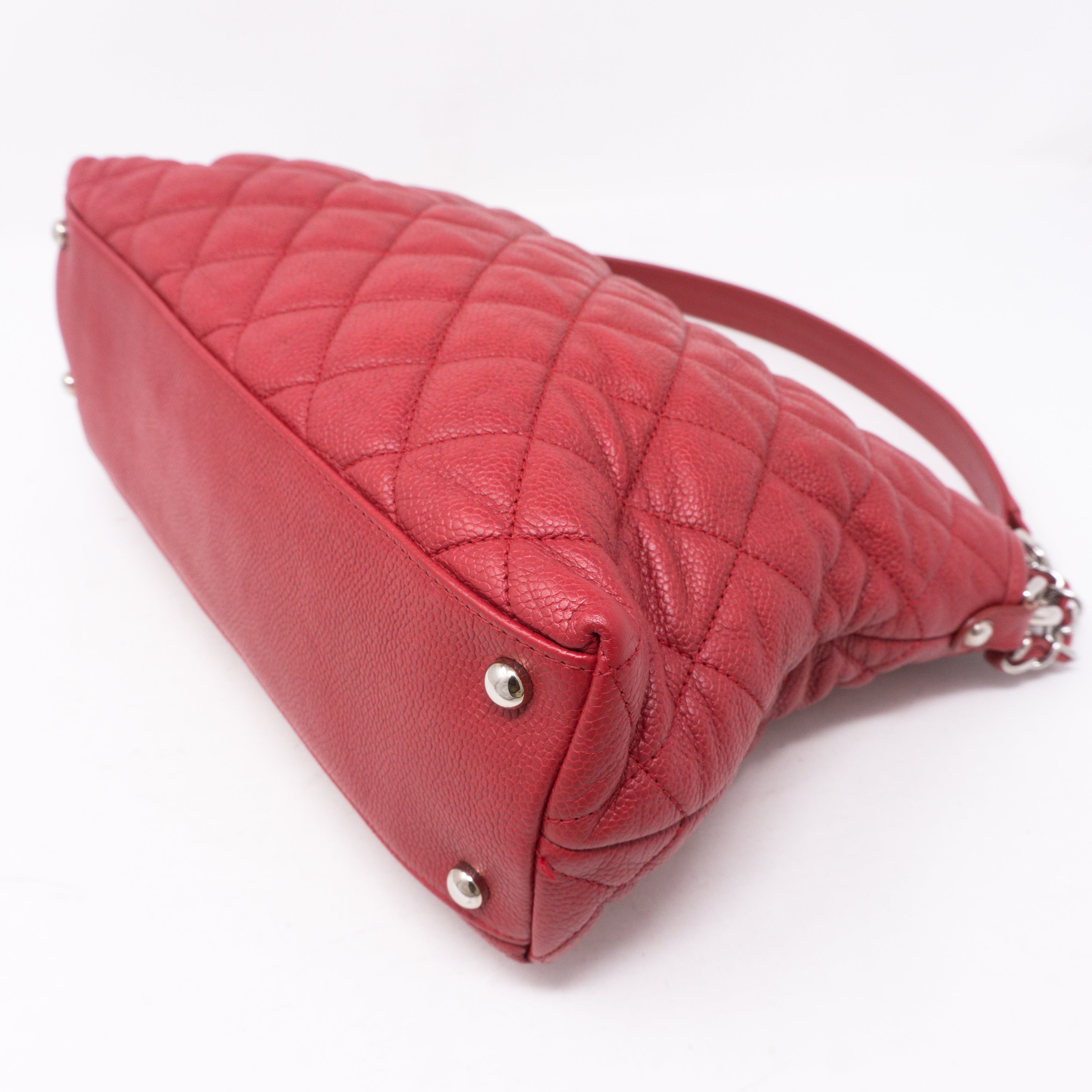 Soft Chain Tote Red Caviar Leather