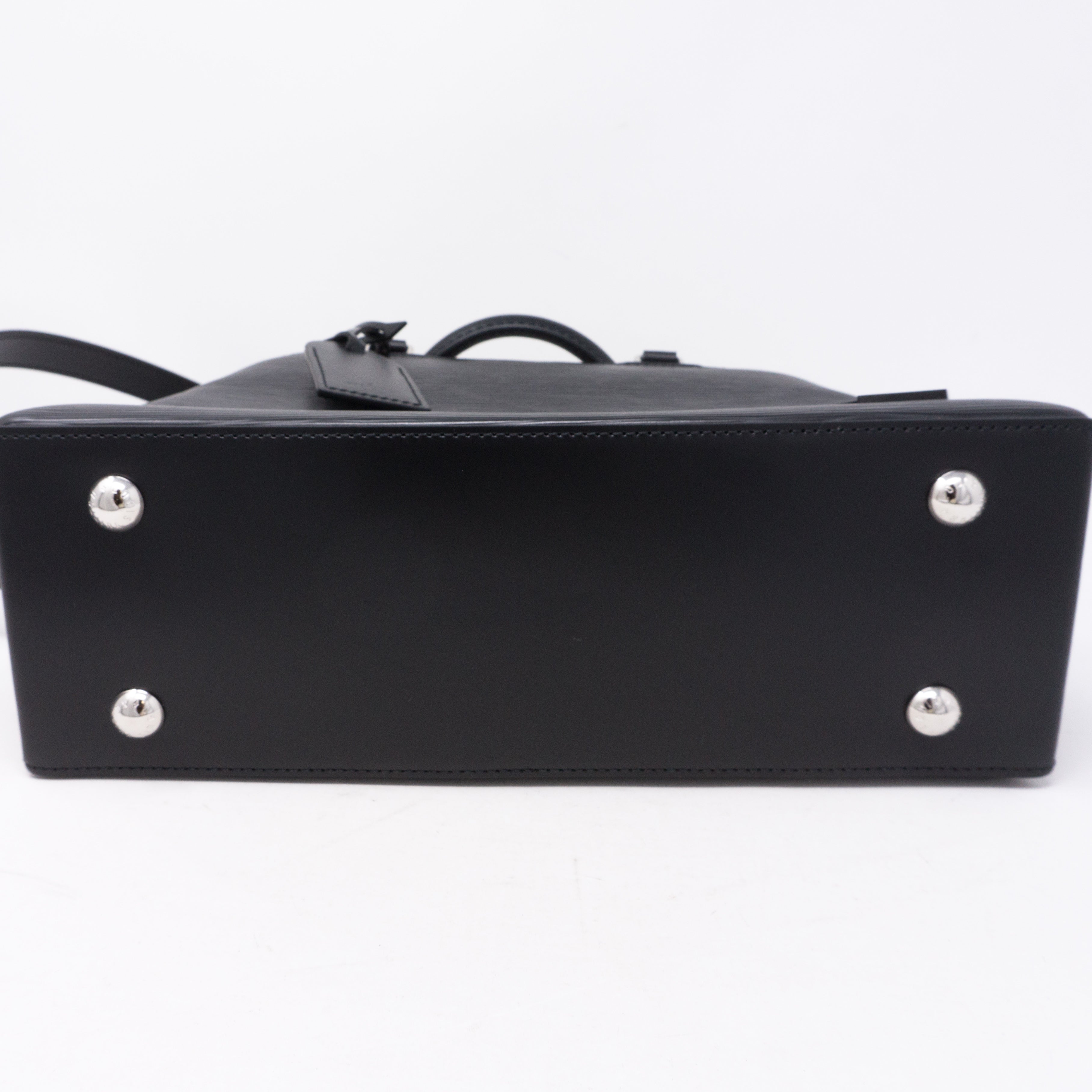 Kleber PM Black Epi Leather