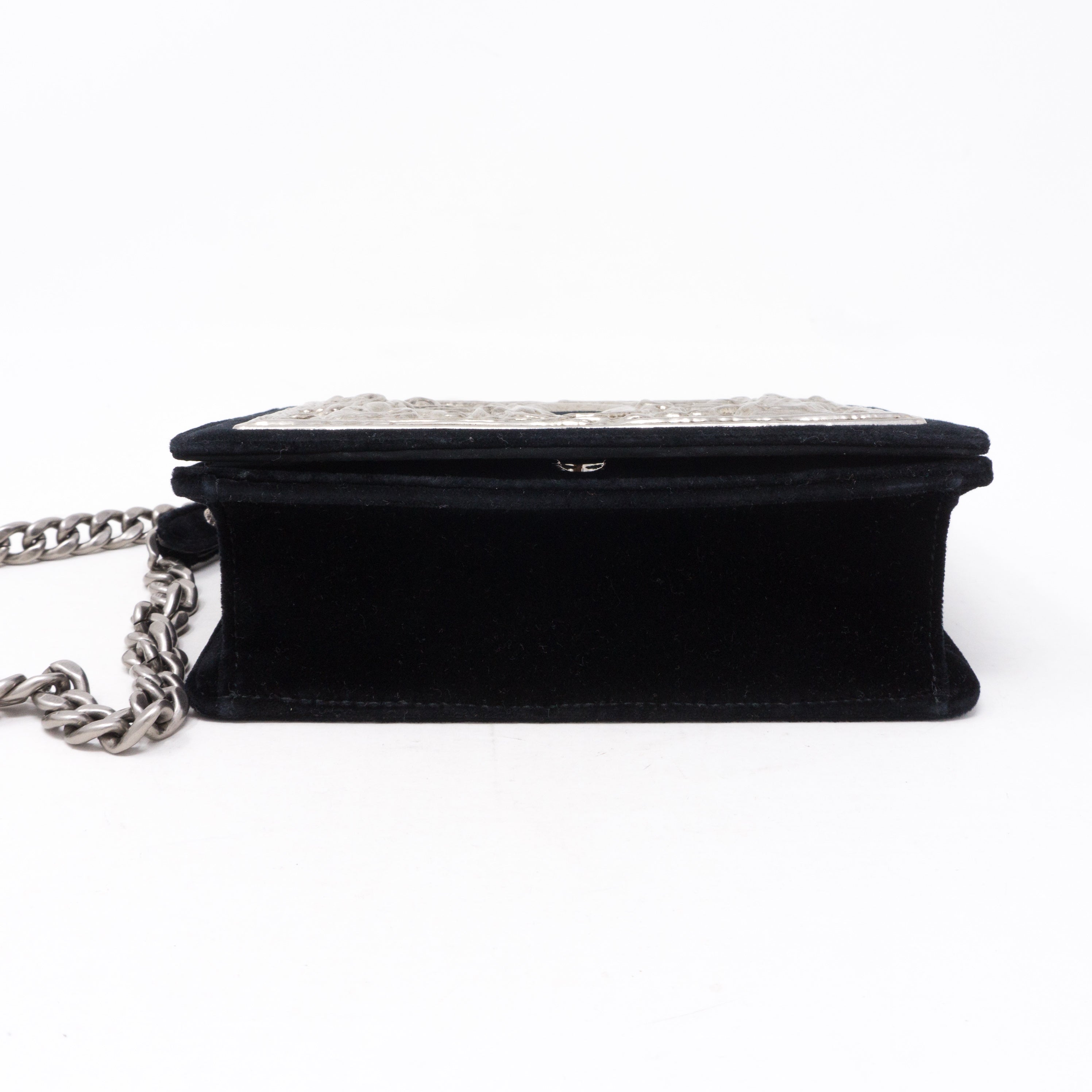 Cahier Small Lock Trunk Black Velvet