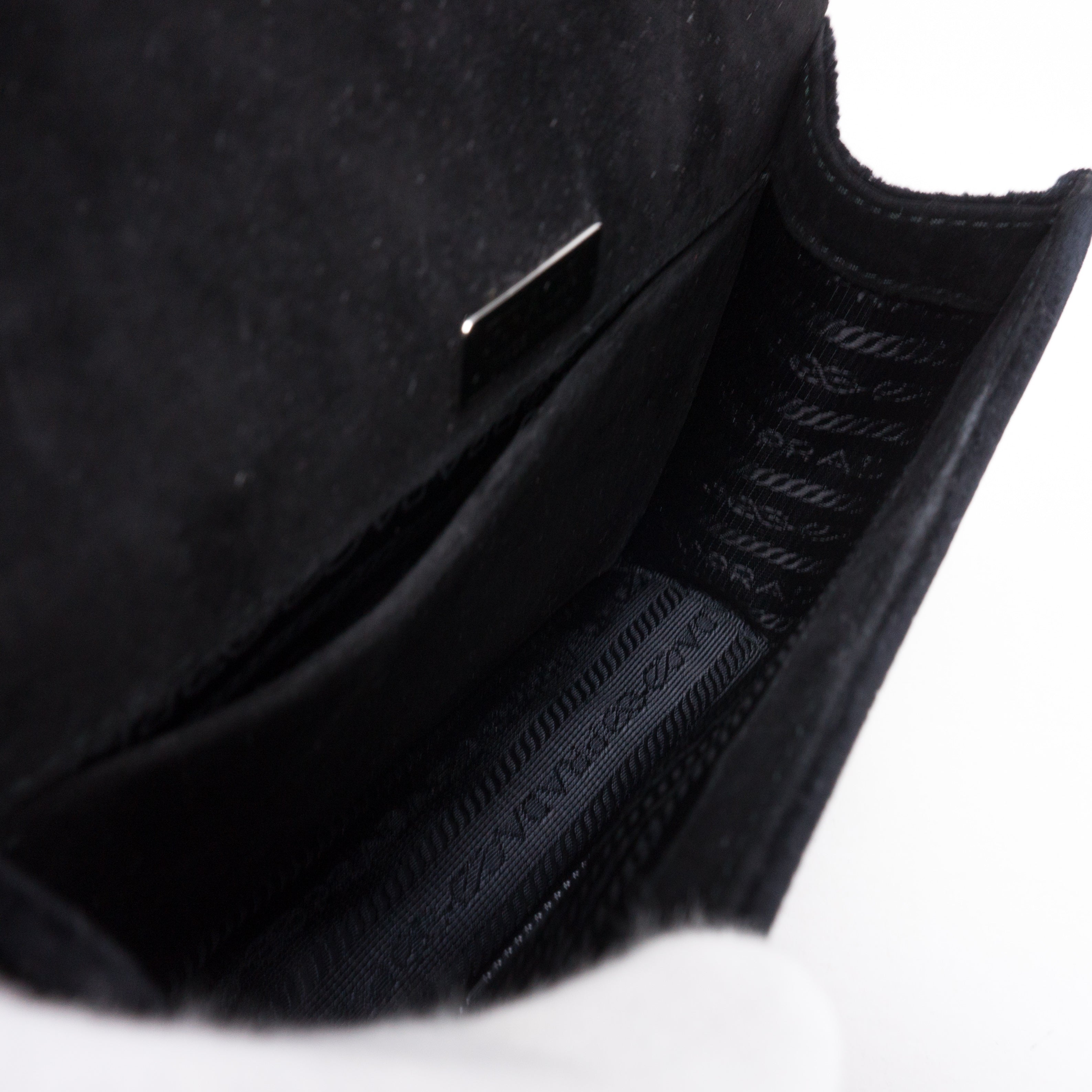 Cahier Small Lock Trunk Black Velvet