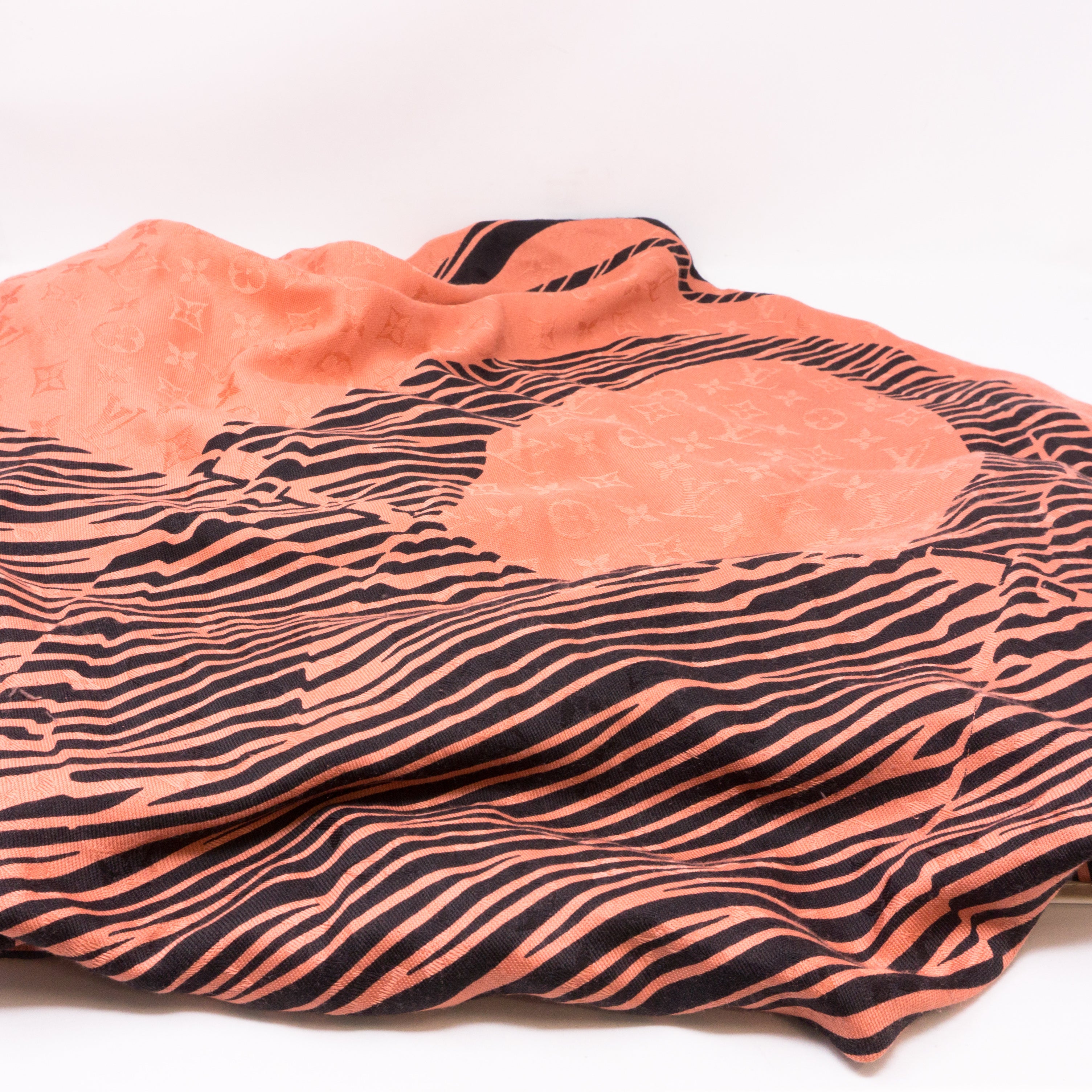 Almazing Monogram Shawl