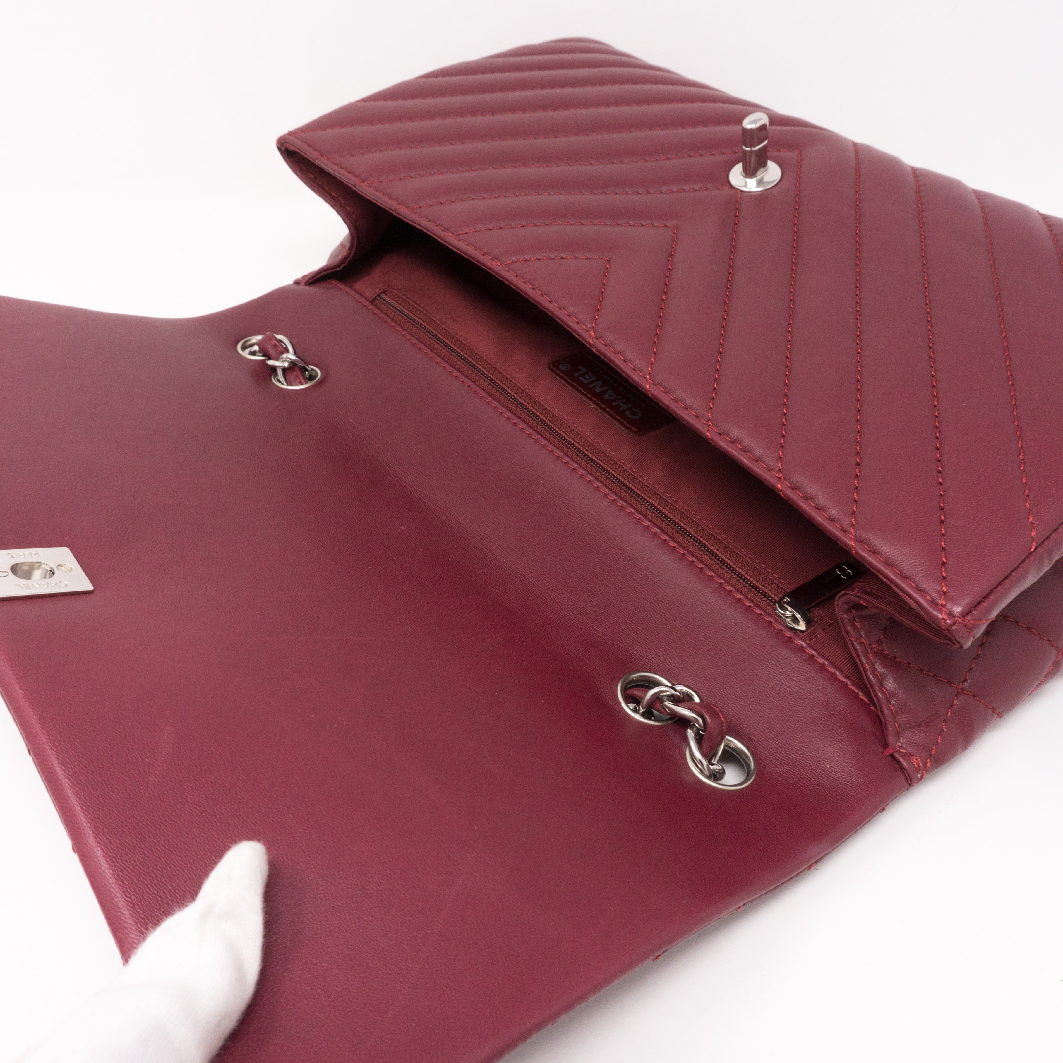 Chevron Single Flap Jumbo Red Lambskin