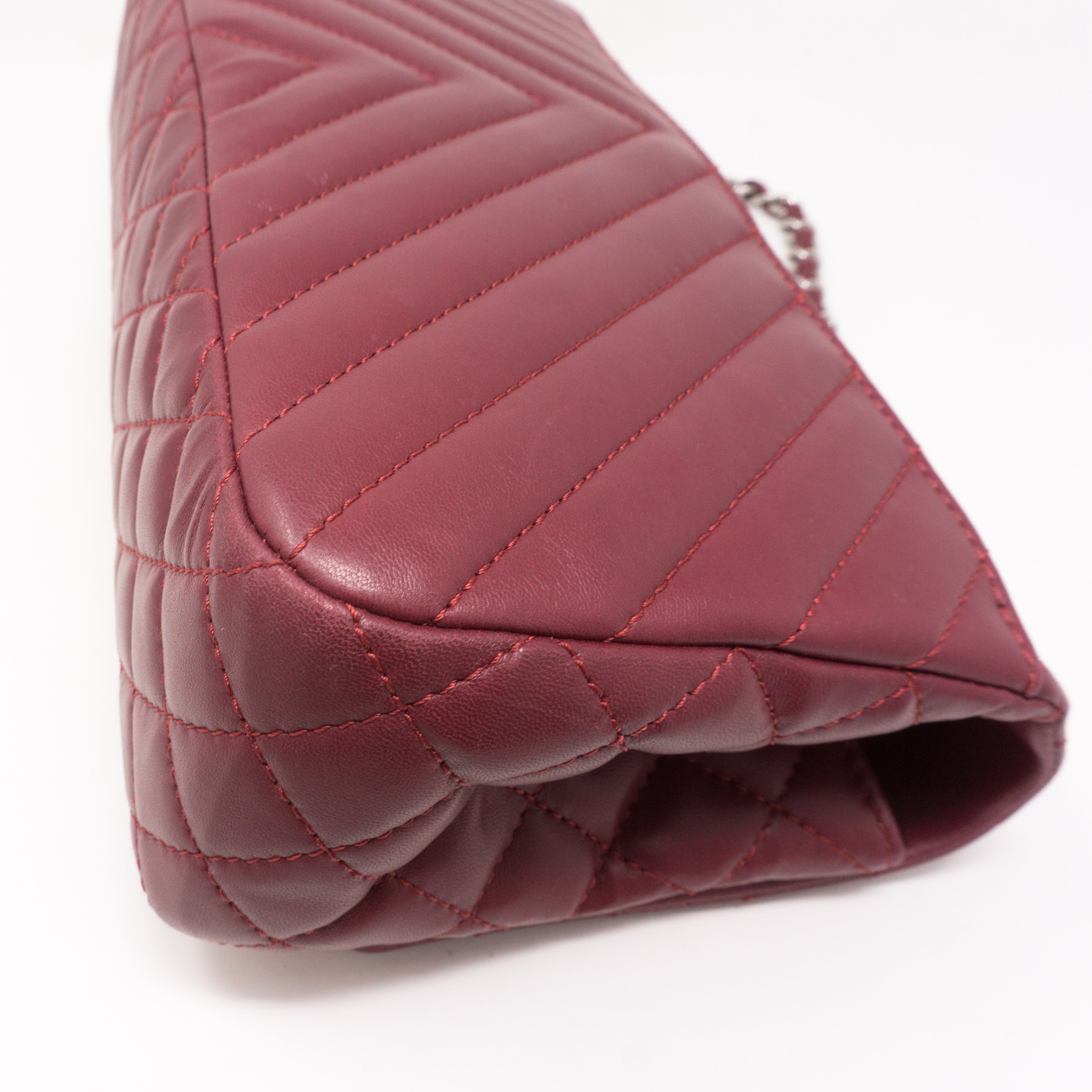 Chevron Single Flap Jumbo Red Lambskin