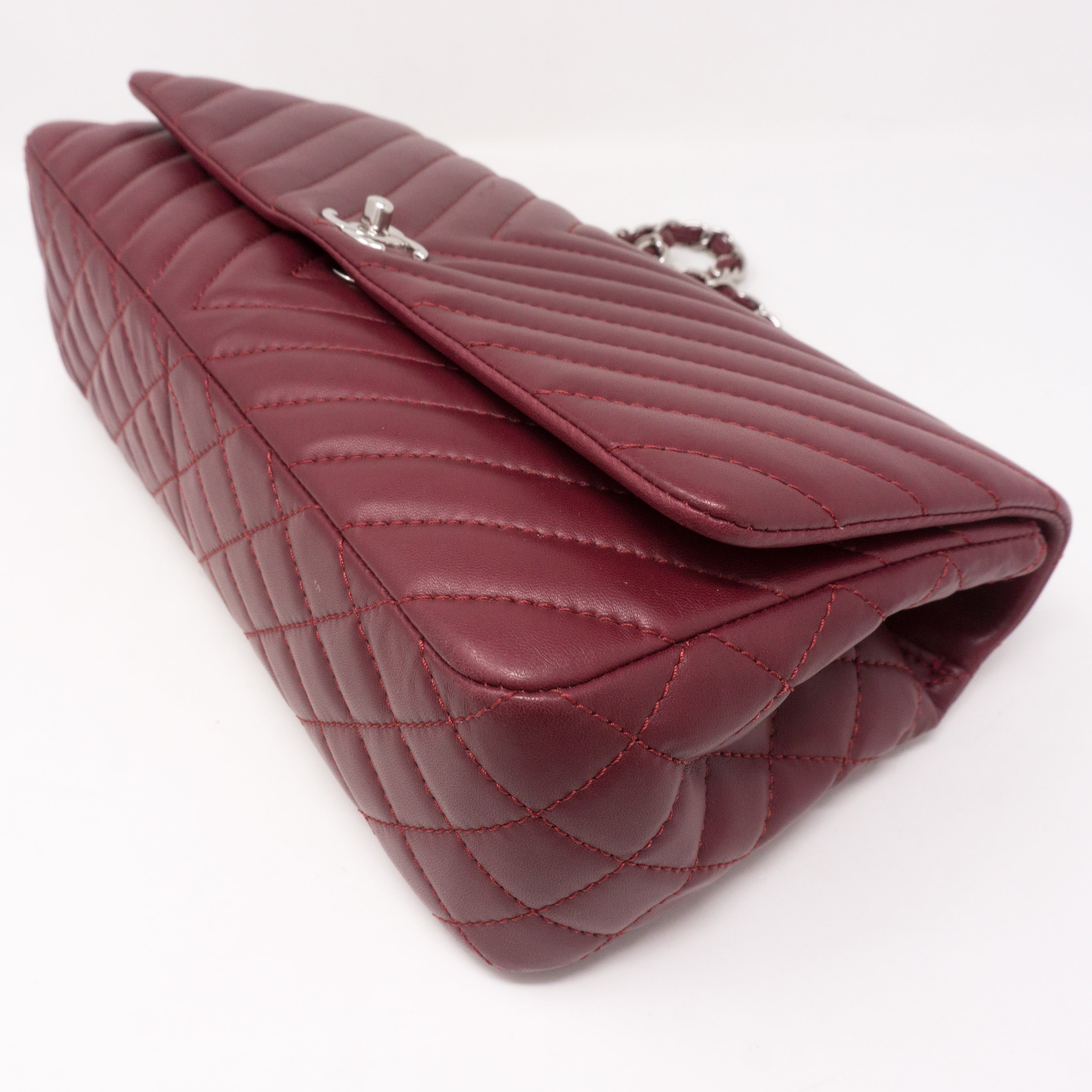 Chevron Single Flap Jumbo Red Lambskin