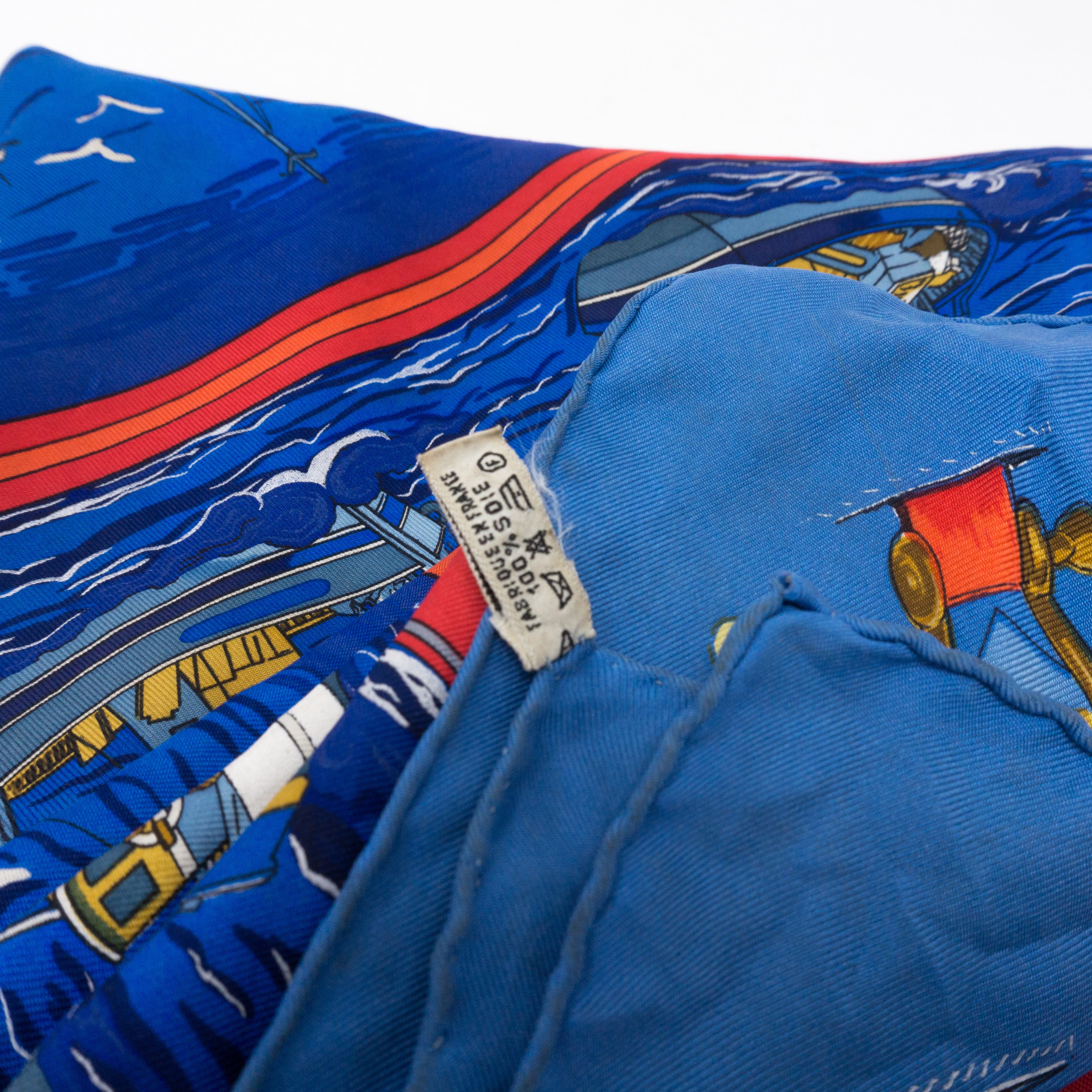 Silk Scarf 90 Retour de Peche