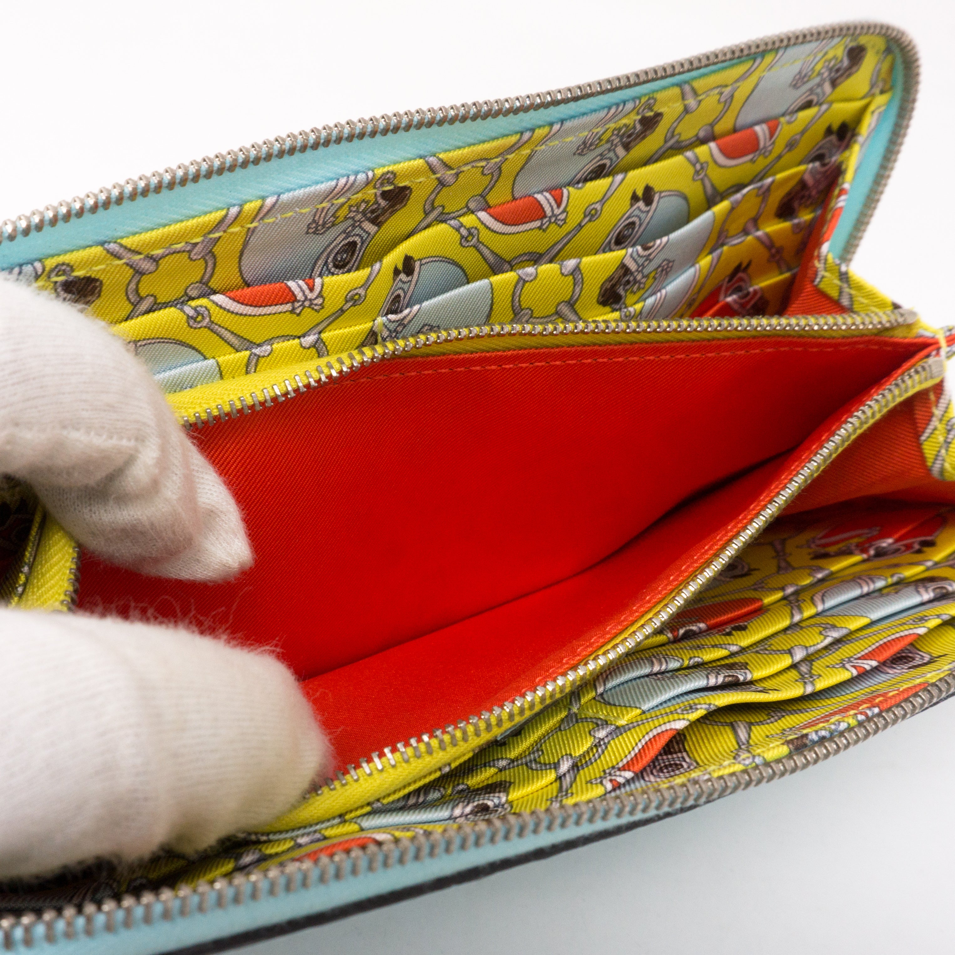 Silk'in Classic Wallet Blue Leather