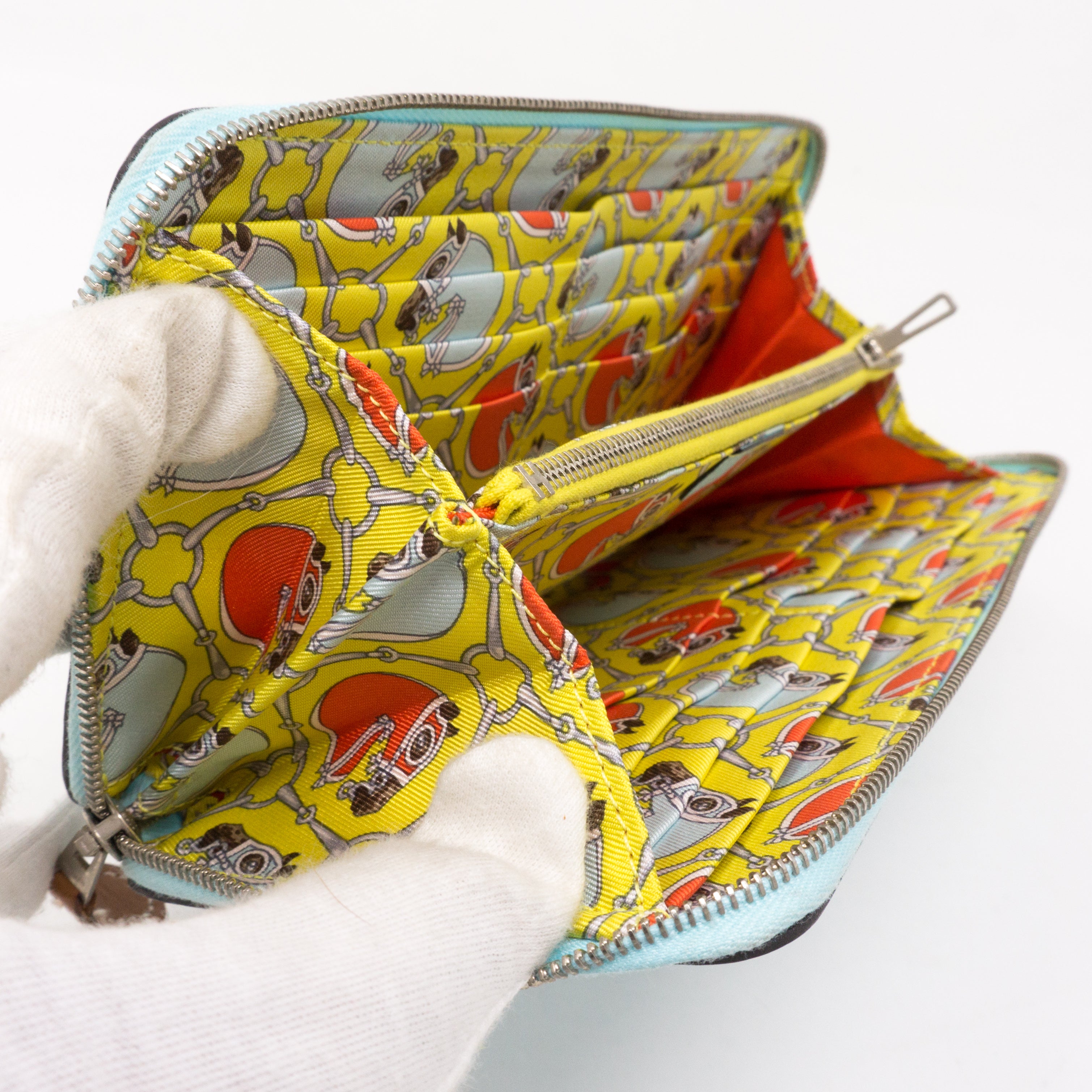 Silk'in Classic Wallet Blue Leather