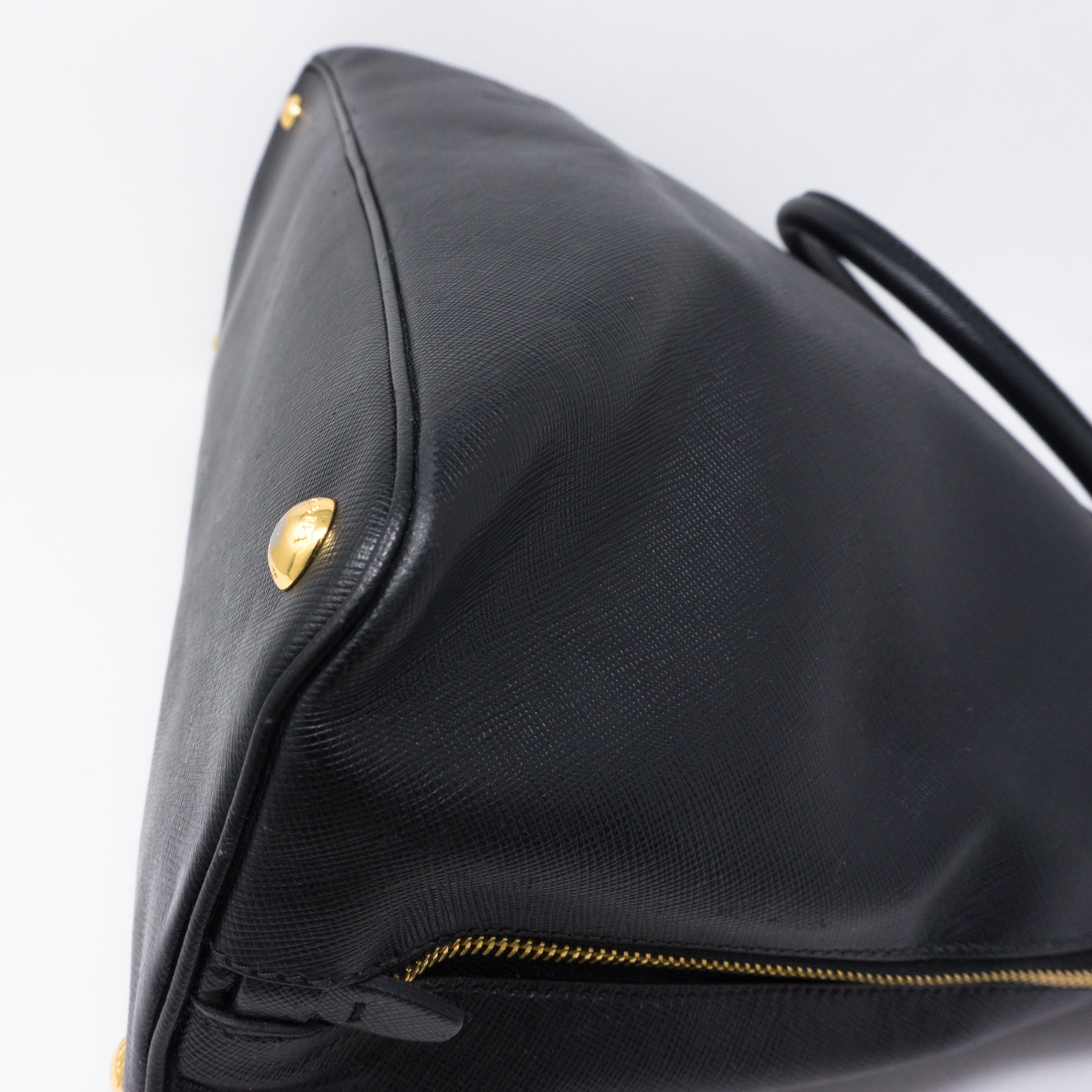 Promenade Large Black Saffiano Leather