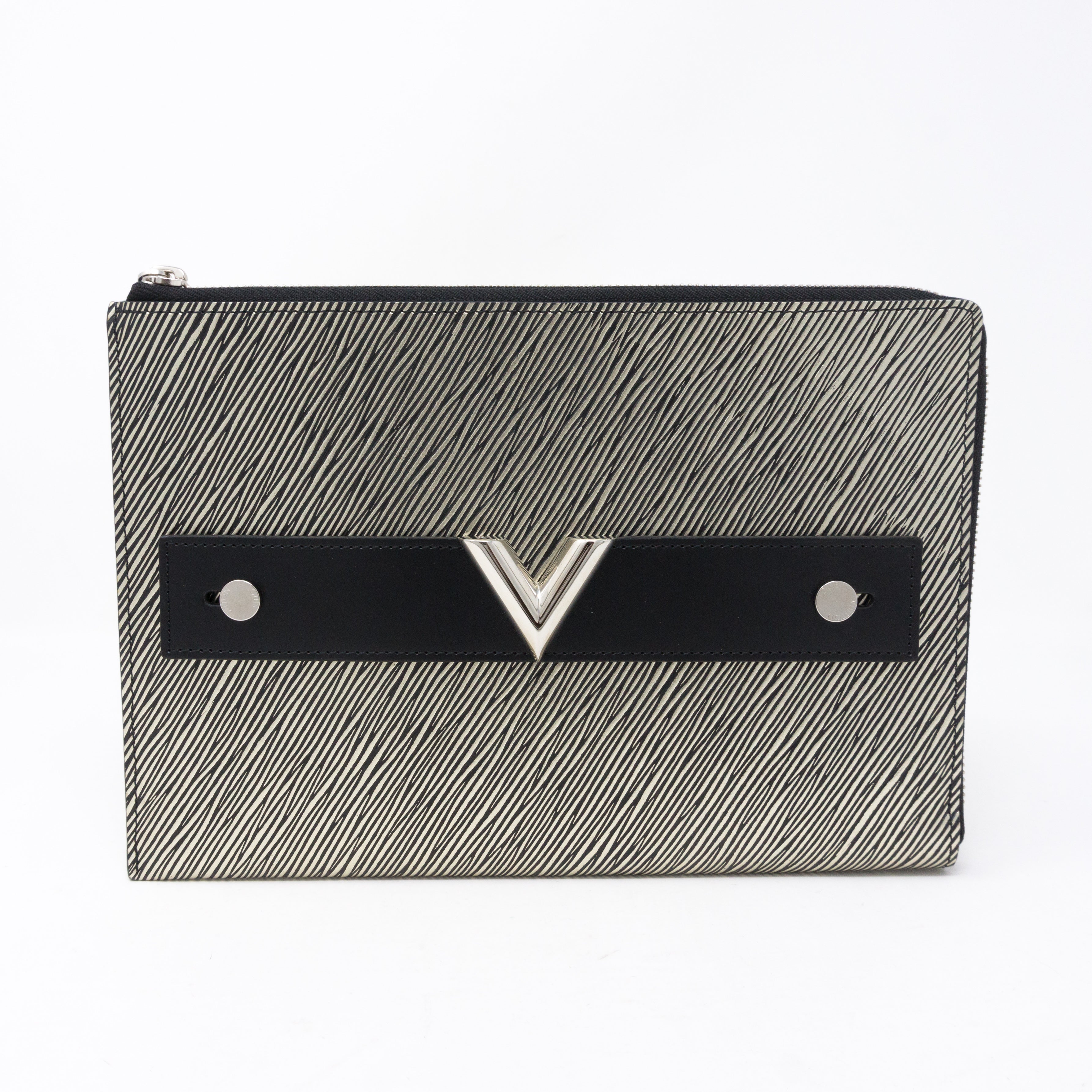 Essentials V Pochette Platine Epi Leather