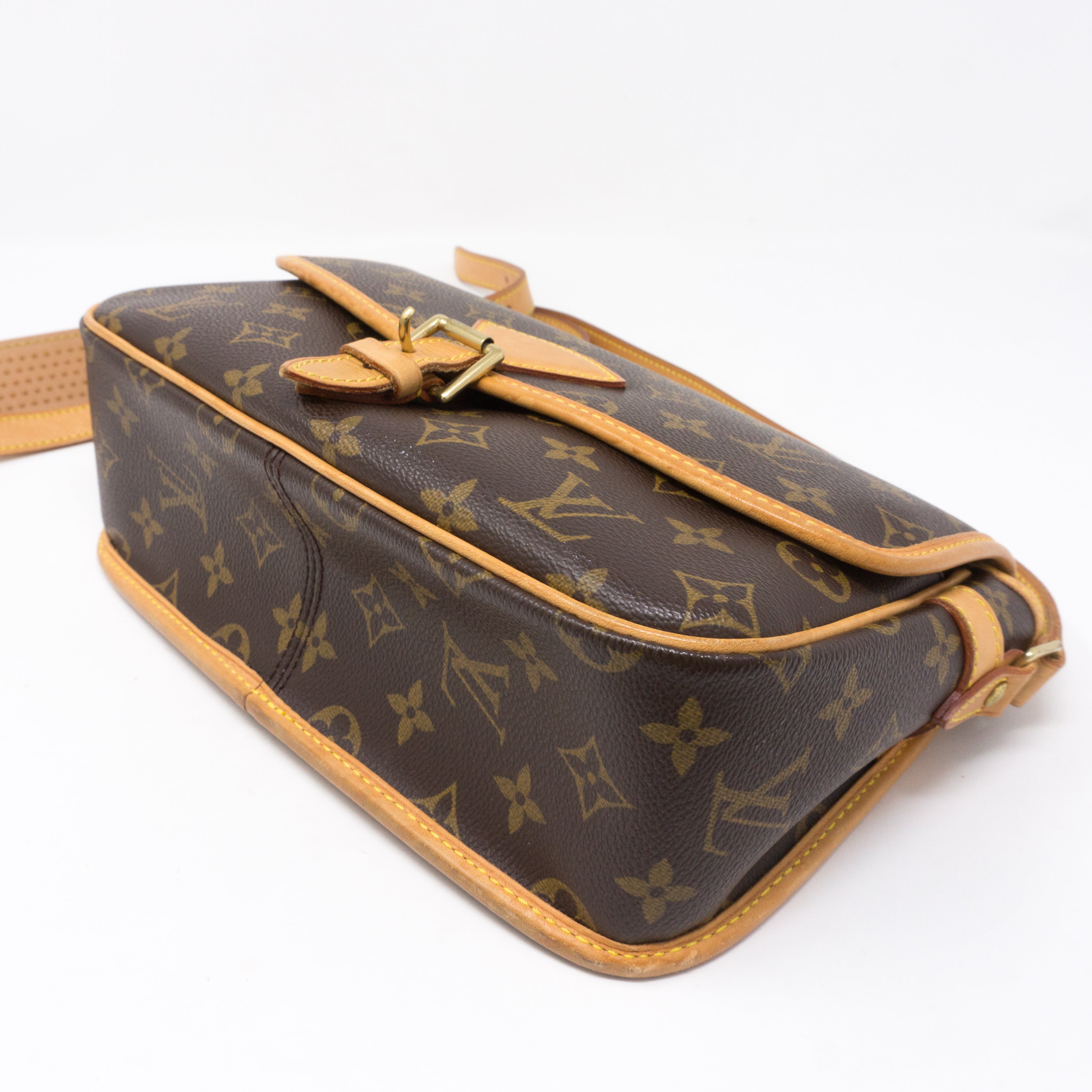 Sologne Monogram