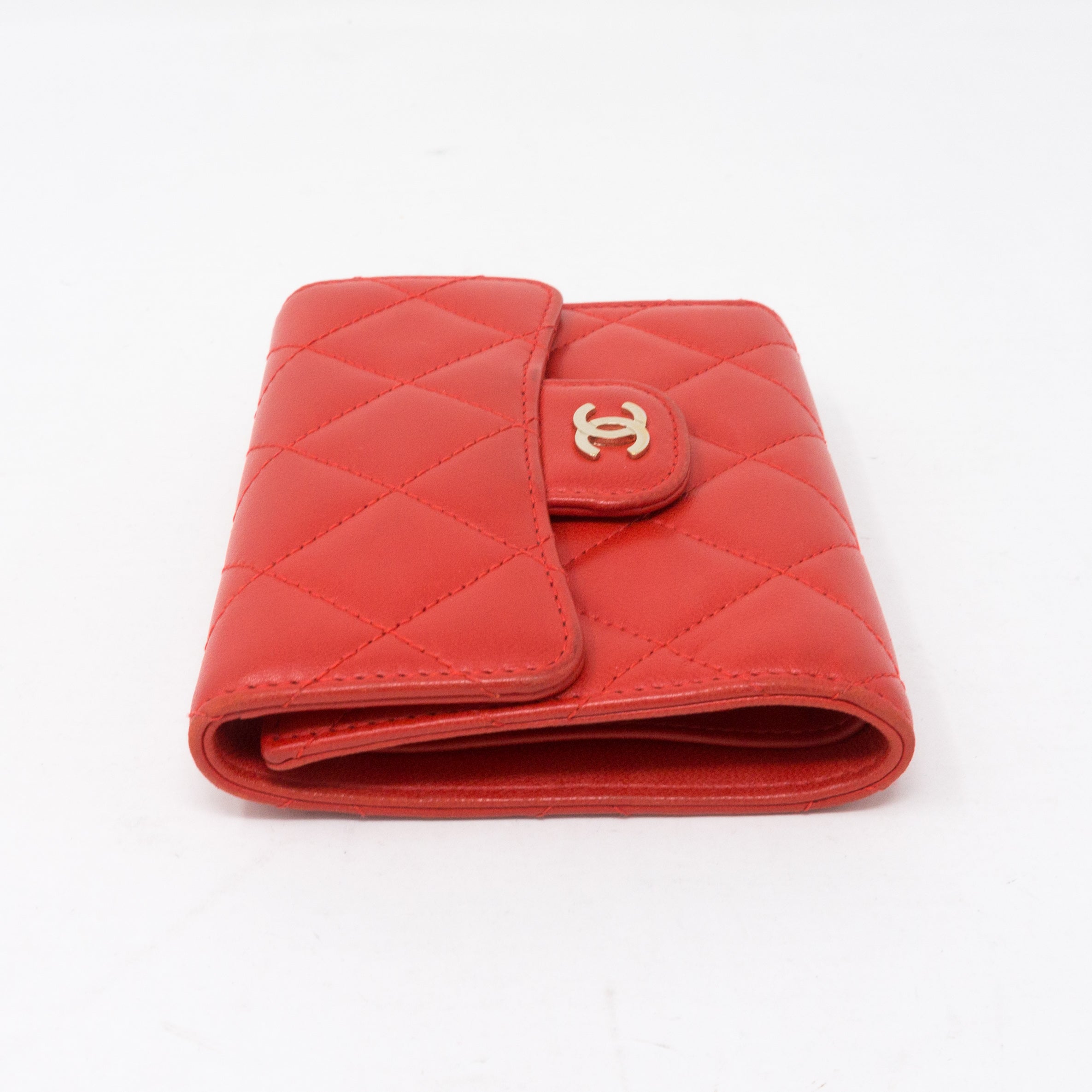 Small Classic Flap Wallet Red Leather