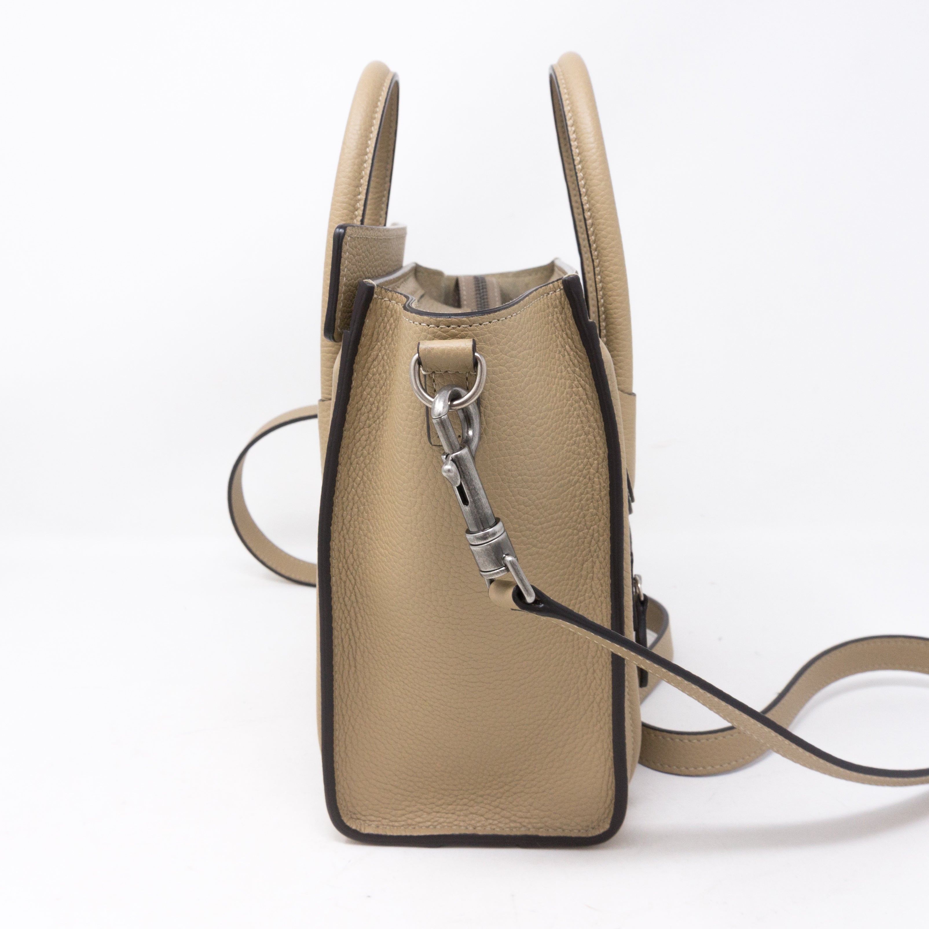 Nano Luggage Dune Leather