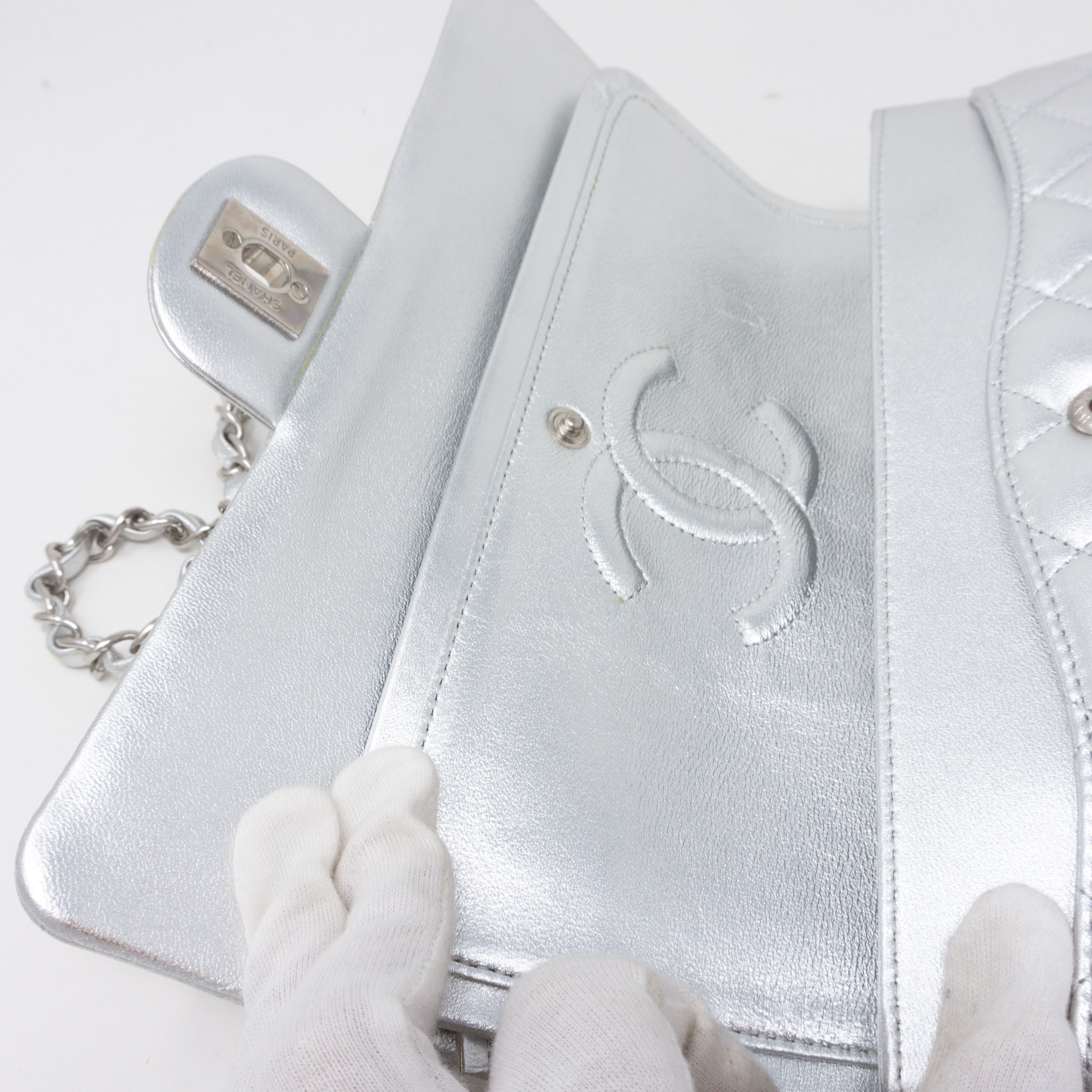 Classic Double Flap Medium All Silver