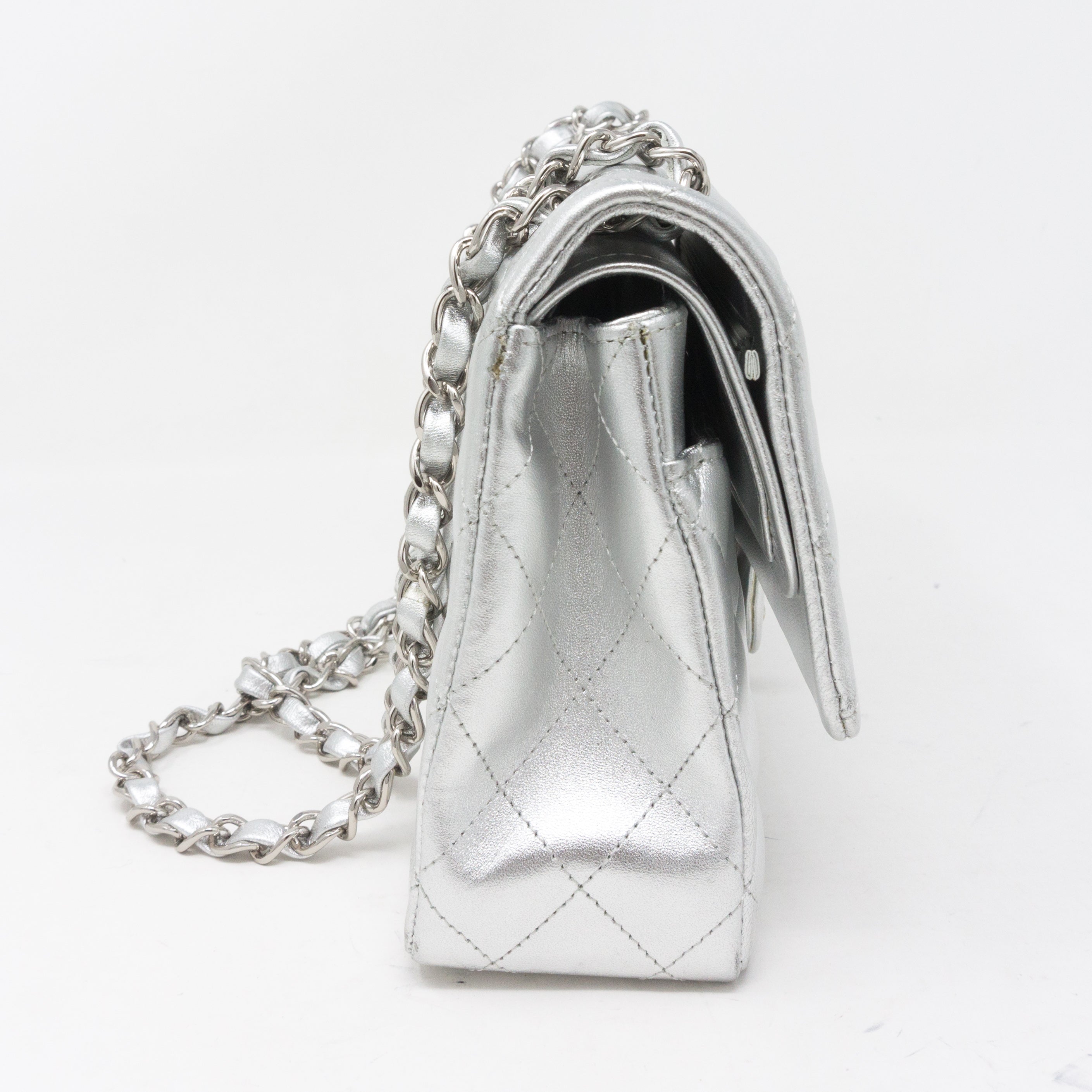 Classic Double Flap Medium All Silver