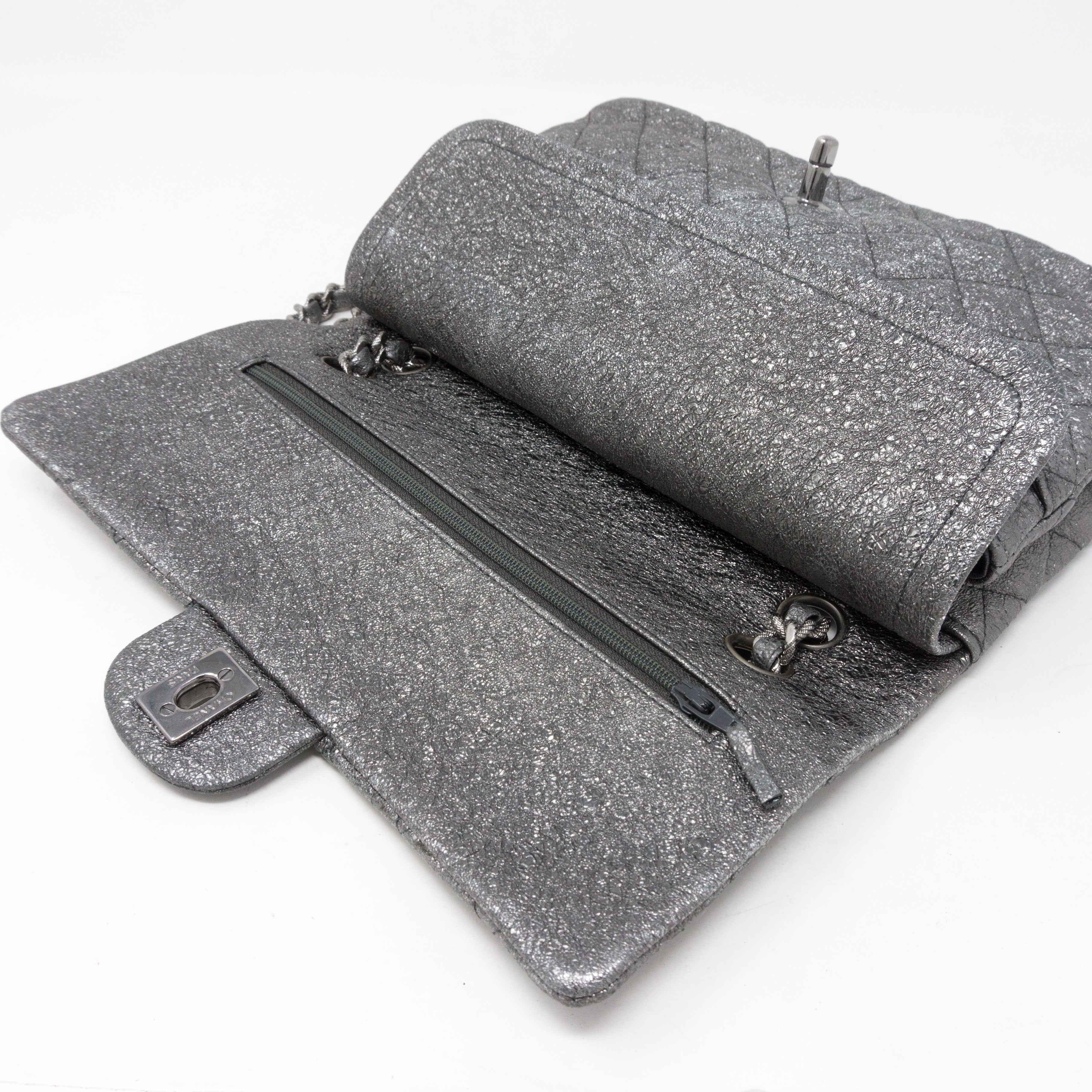 Classic Double Flap Medium Metallic