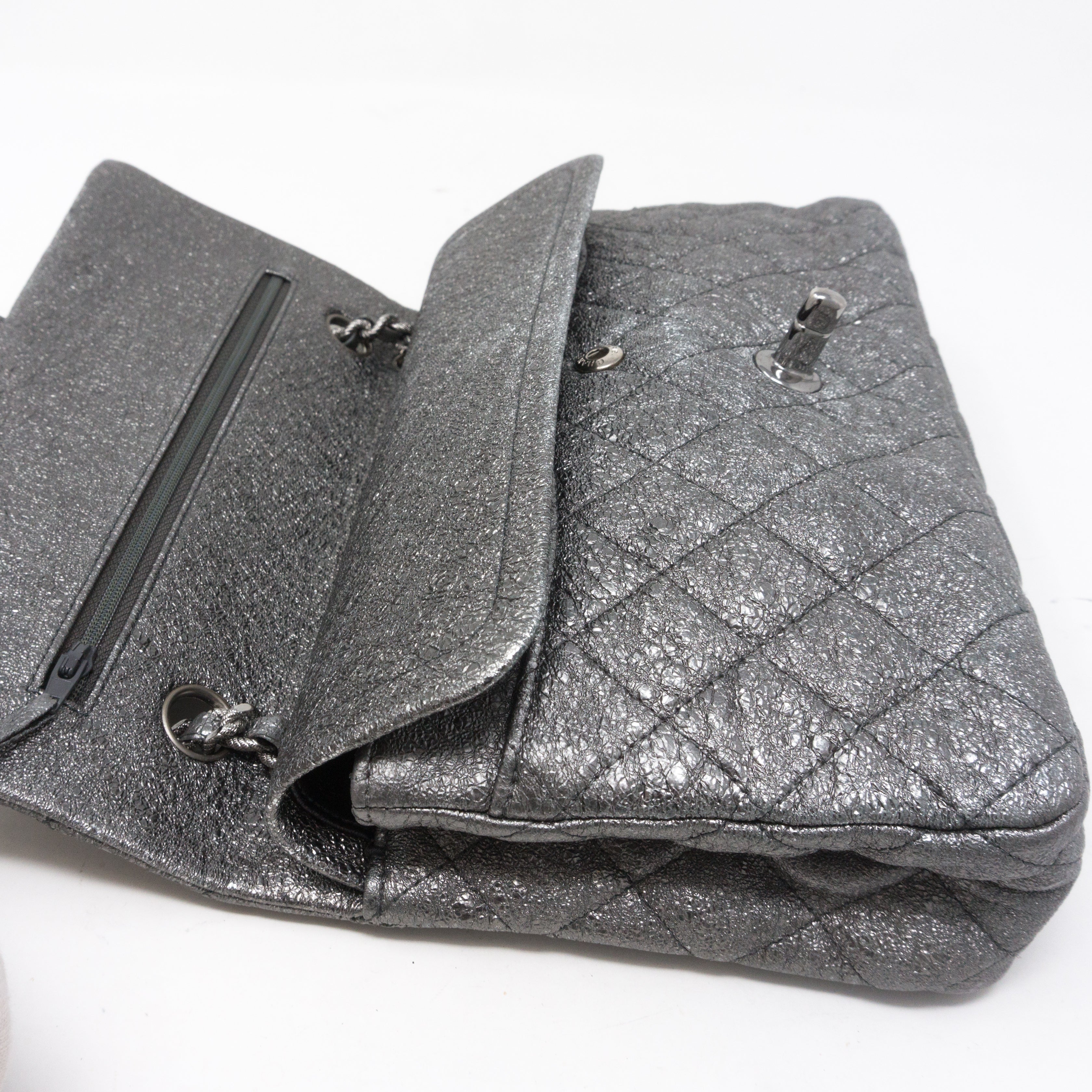 Classic Double Flap Medium Metallic
