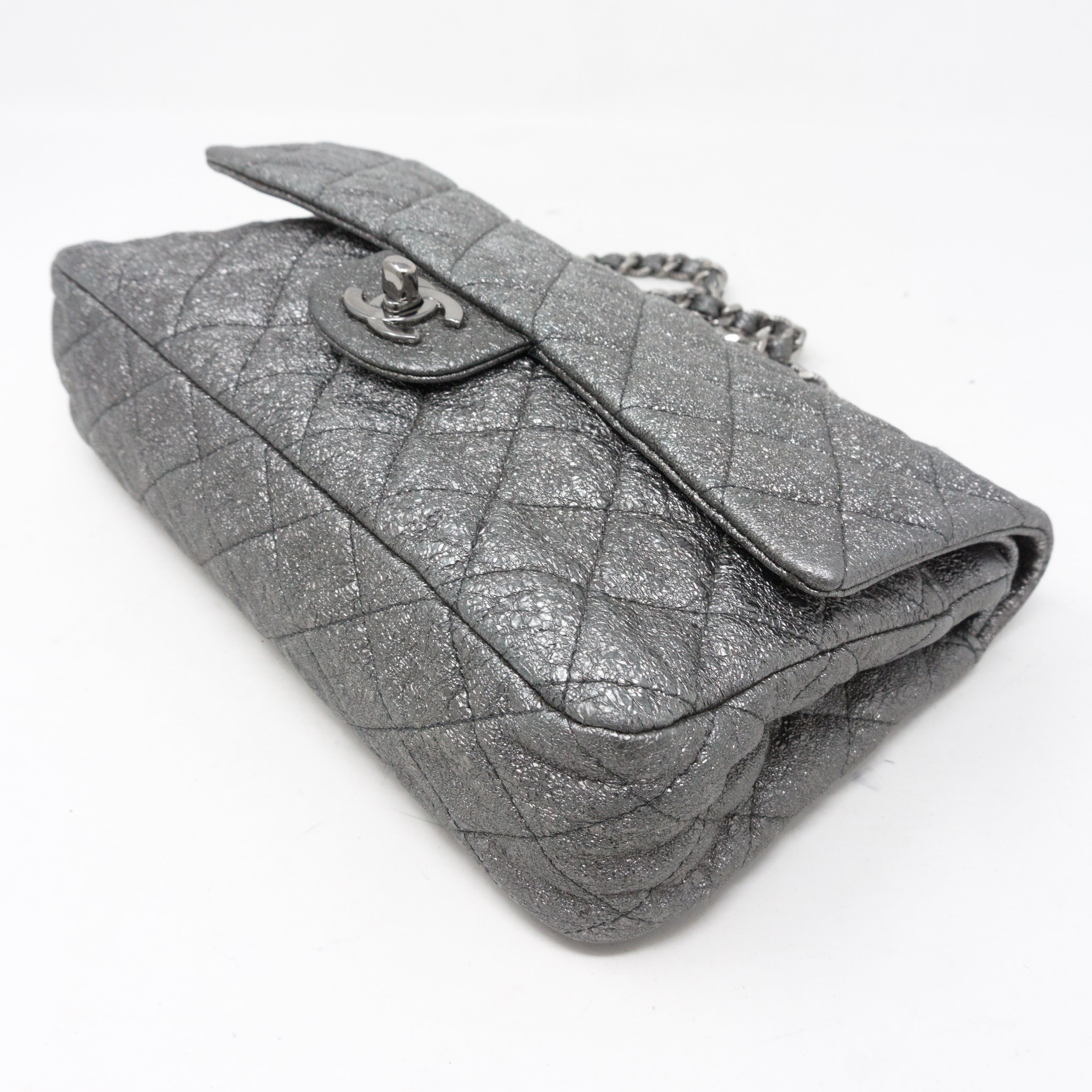 Classic Double Flap Medium Metallic