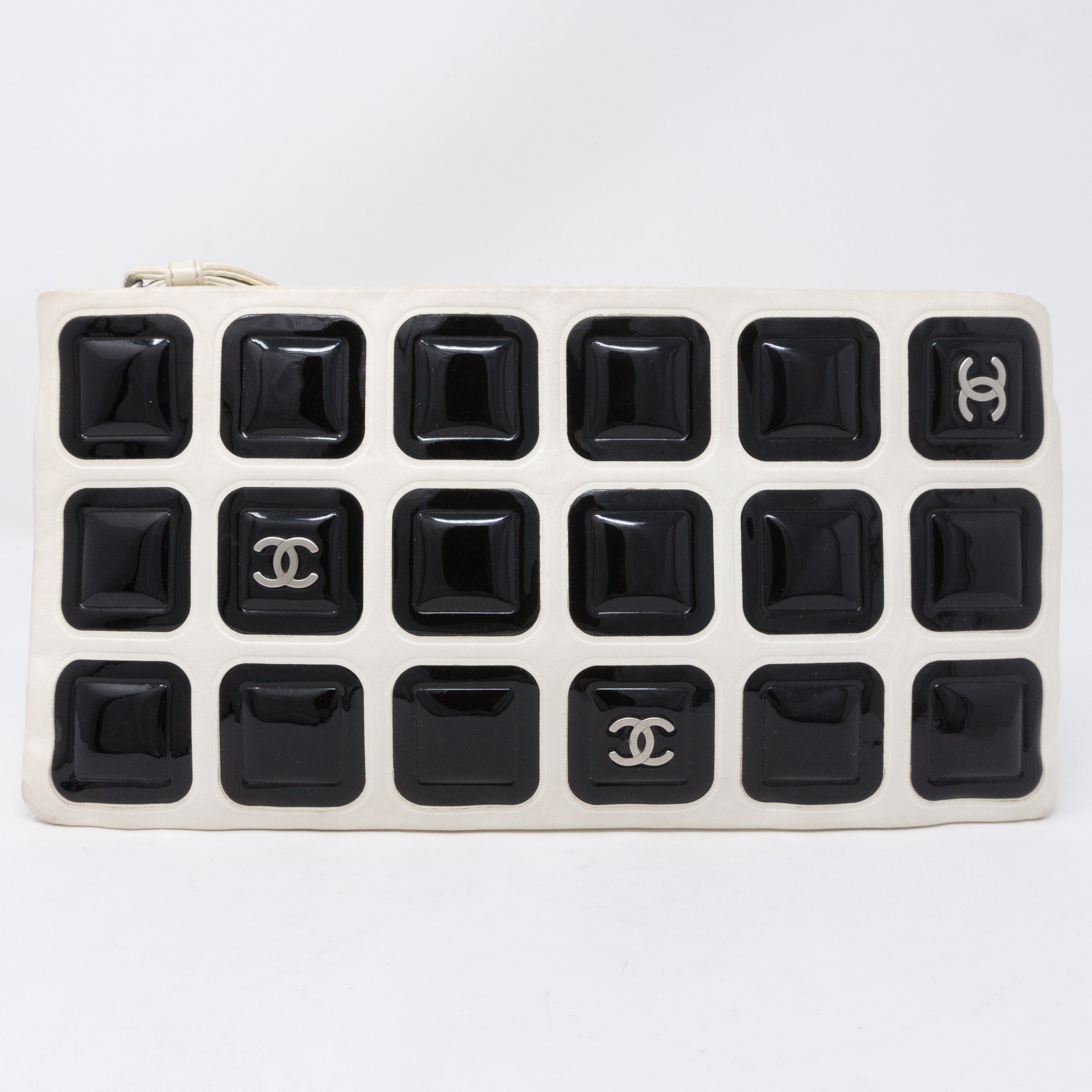 Squares Pouch Black & White Leather