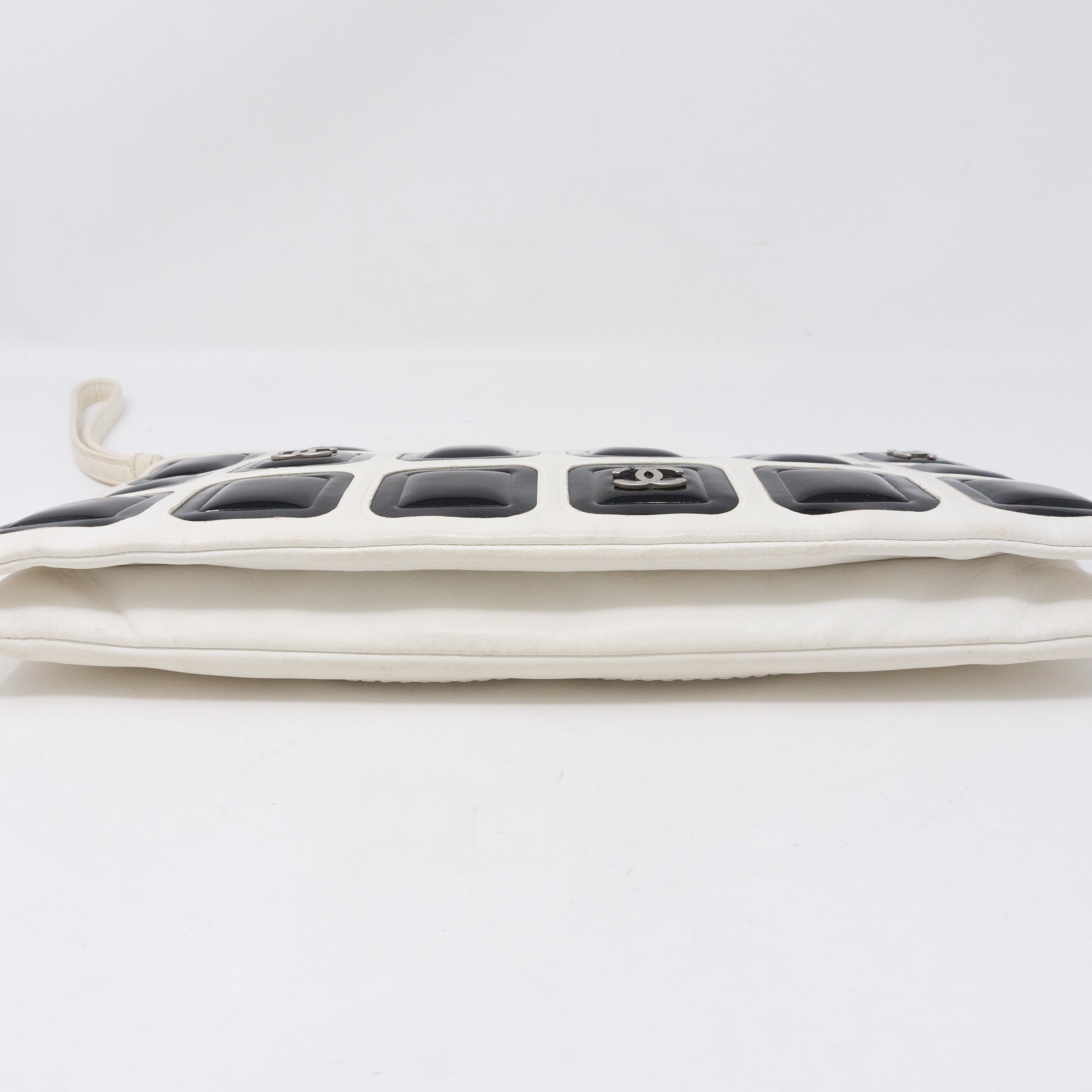 Squares Pouch Black & White Leather