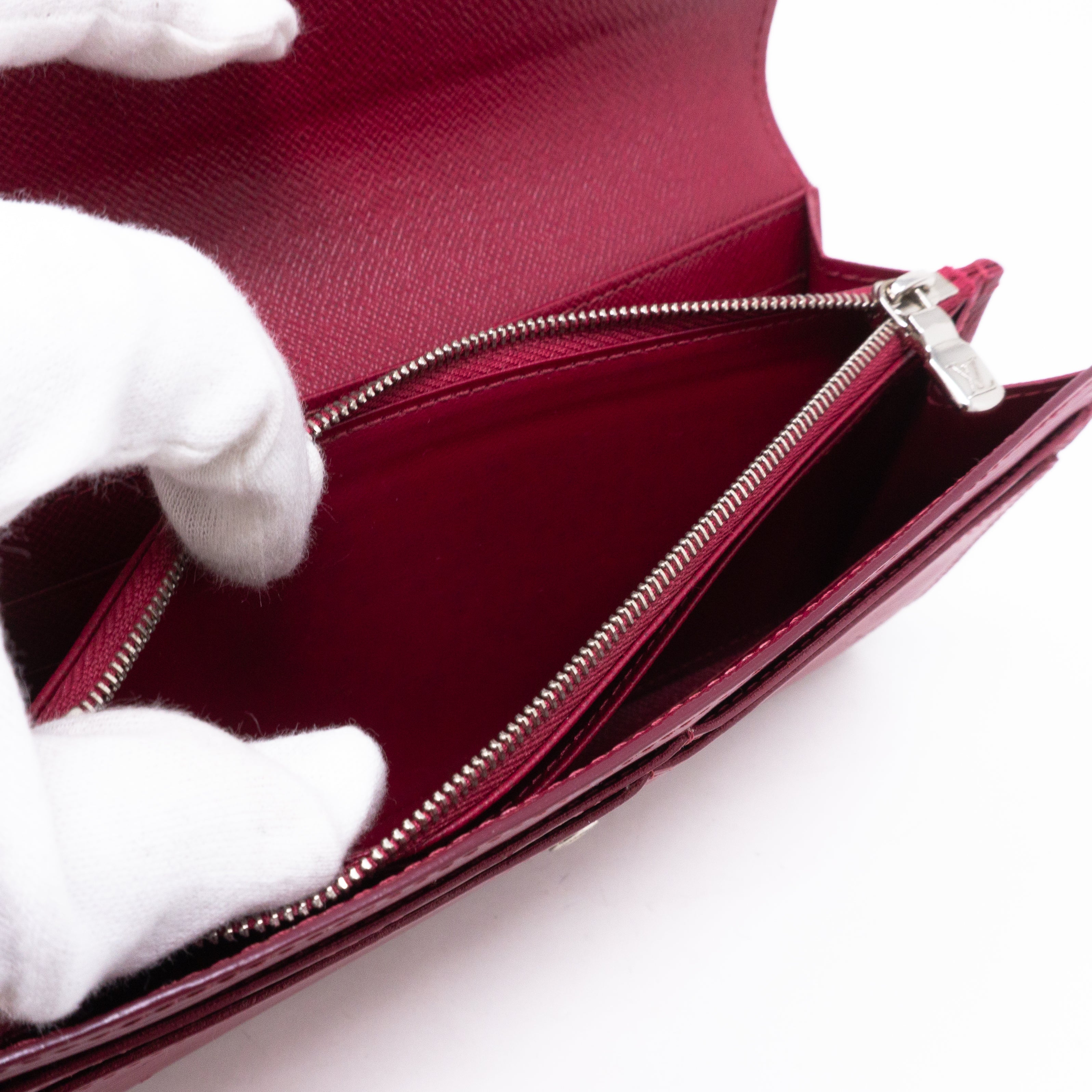 Sarah Wallet Epi Fuchsia