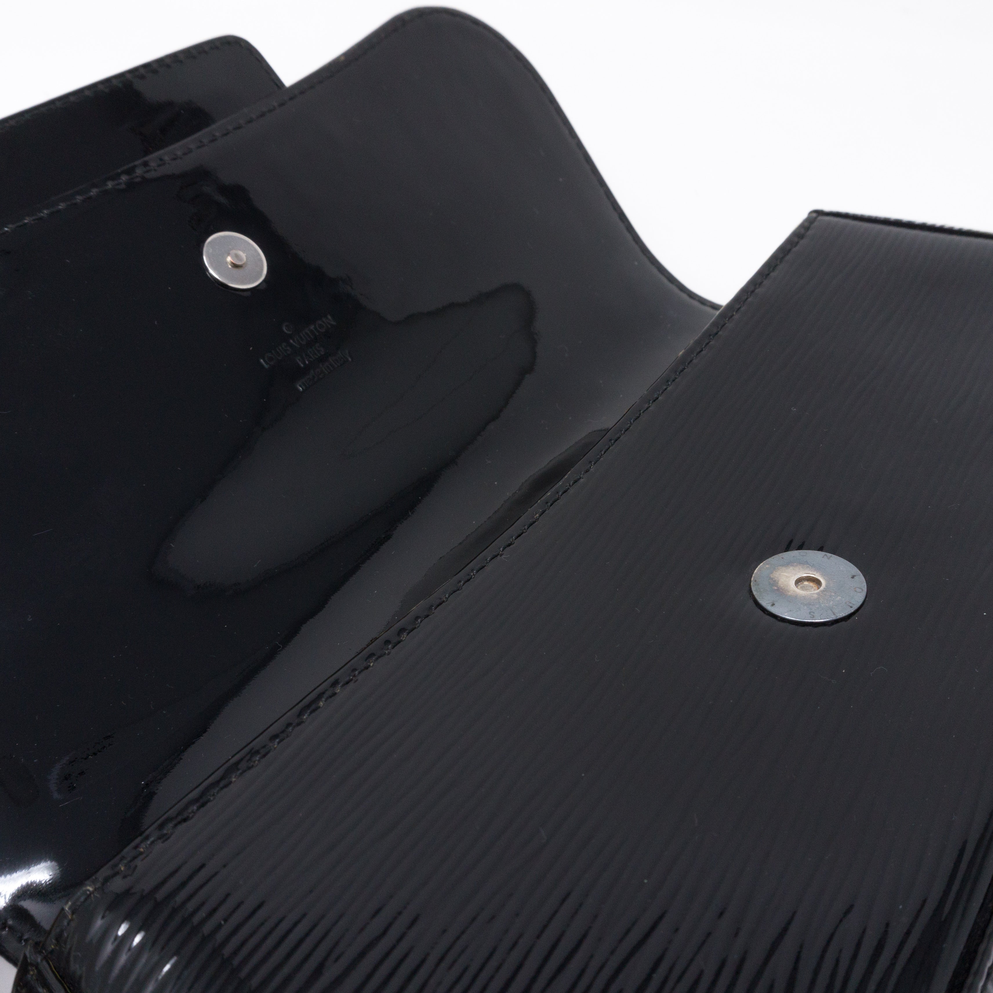 Pochette SoBe Epi Noir Electric