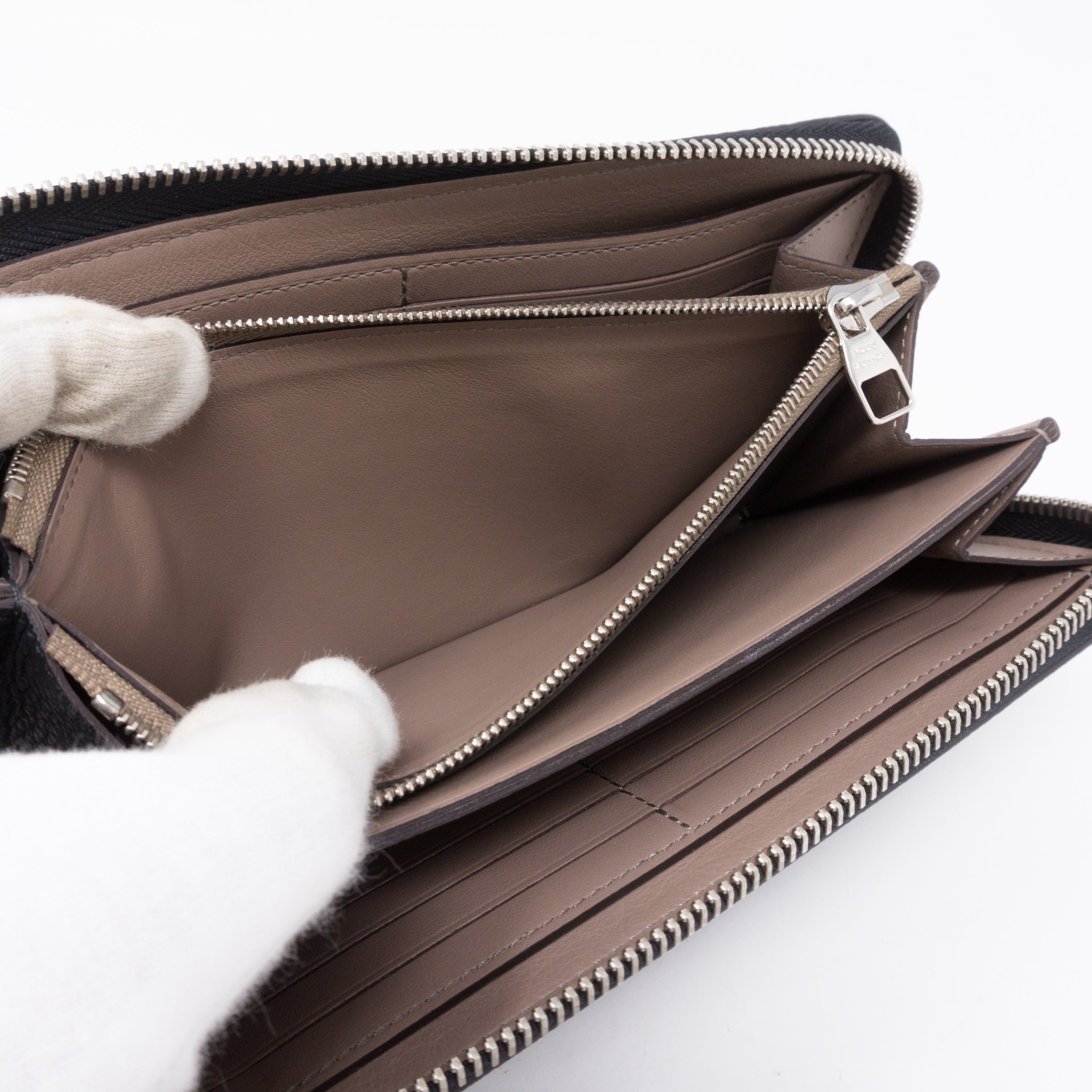 Comete Wallet Noir Veau Cachemire