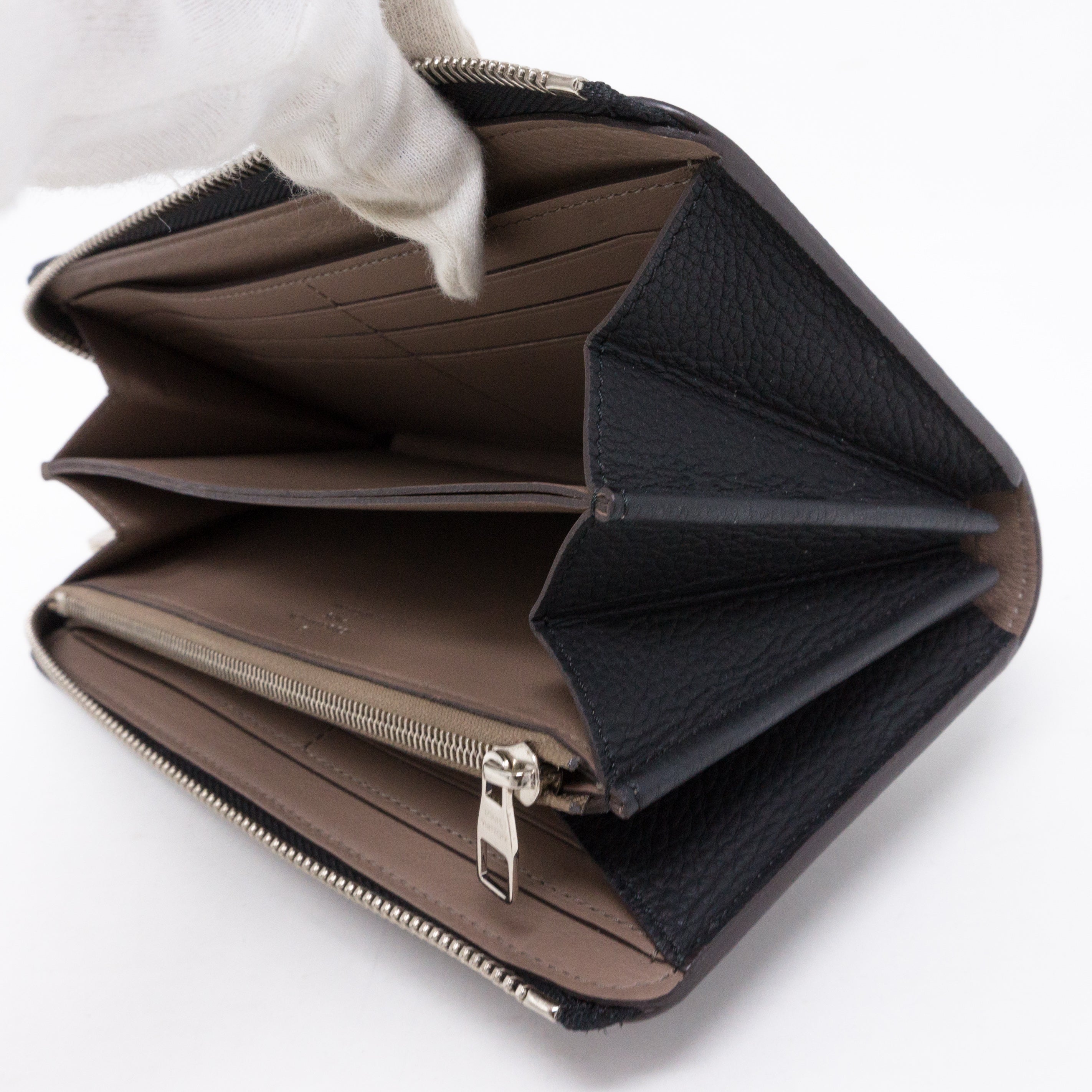 Comete Wallet Noir Veau Cachemire