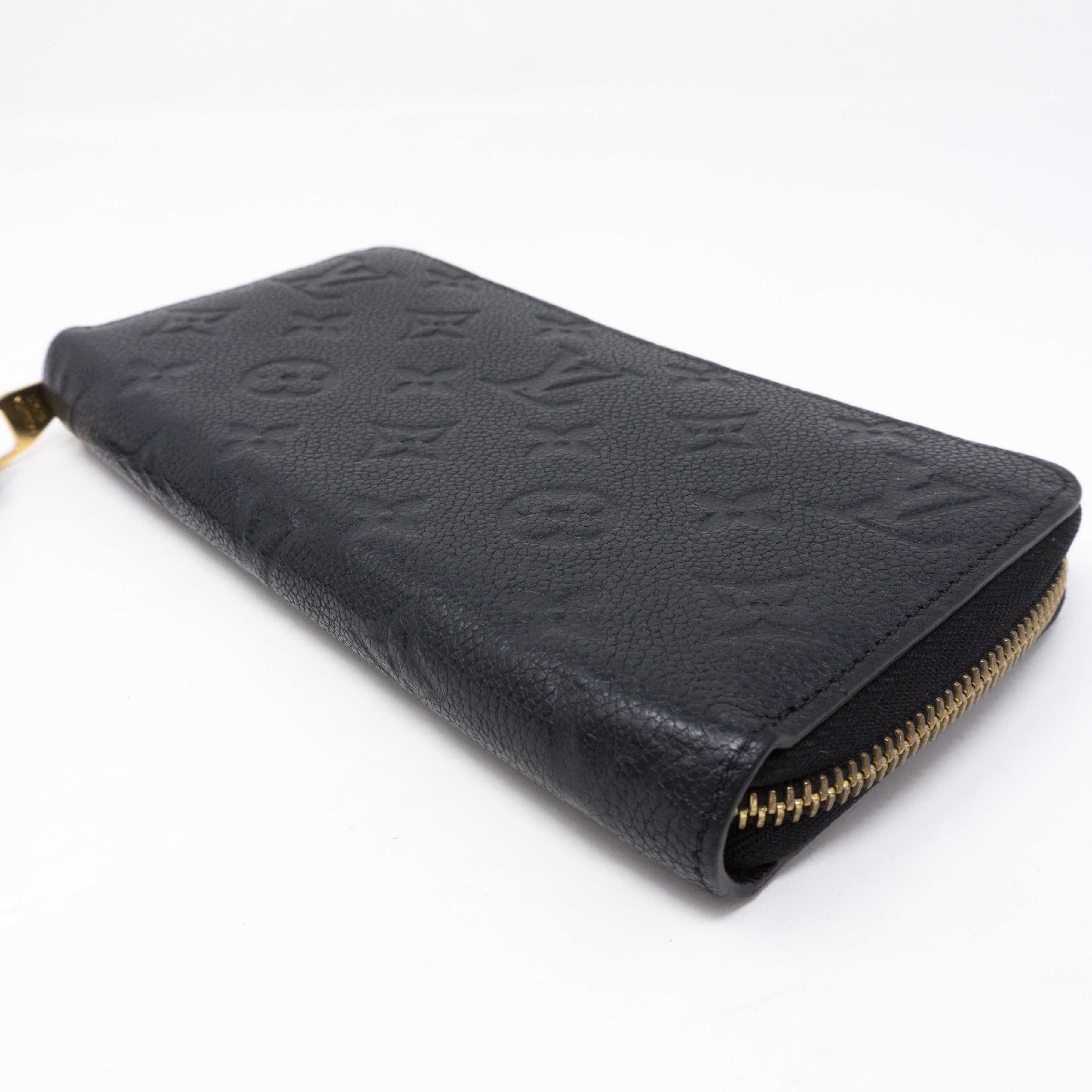 Zippy Wallet Black Monogram Empreinte