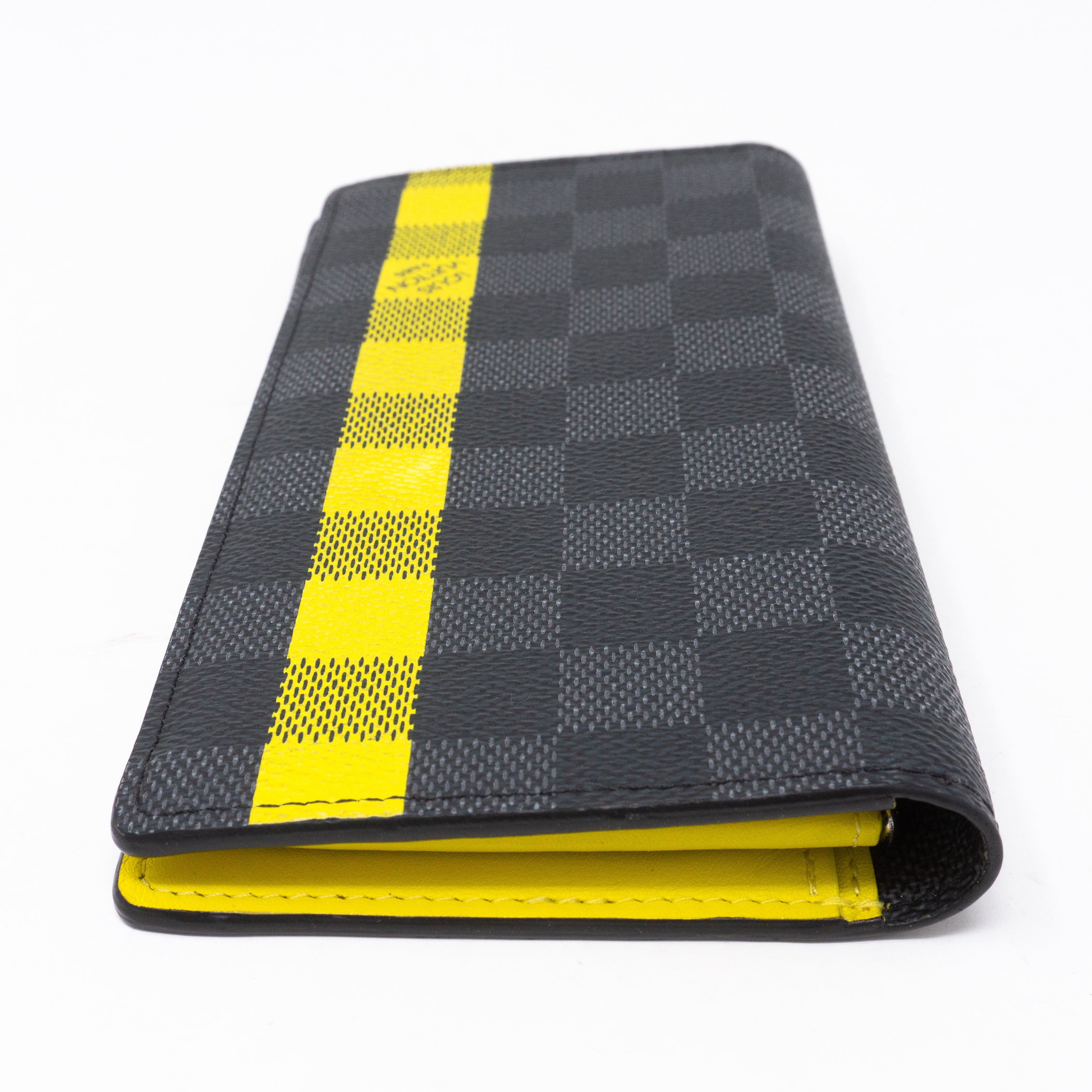 Brazza Wallet Damier Graphite Yellow Stripe
