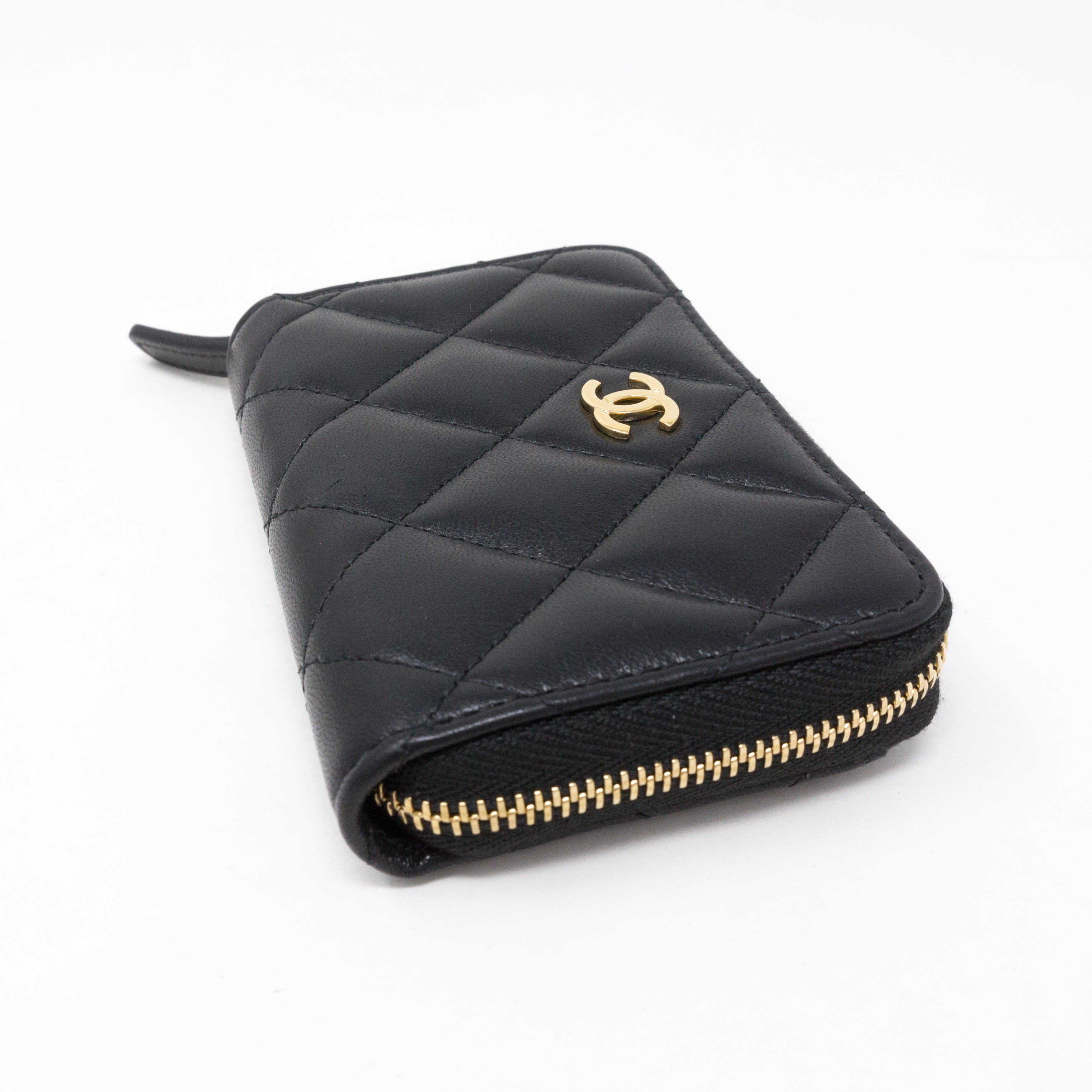 Classic Zipped Coin Purse Black Leather